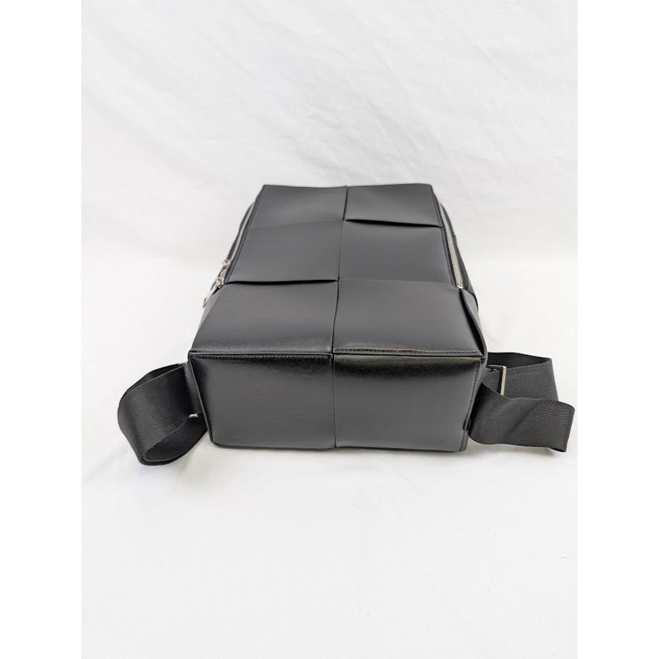 Bottega Veneta o1rshd1 Size: OS / Urban Leather Backpack in Black/Silver Size ONE SIZE - 15 Thumbnail