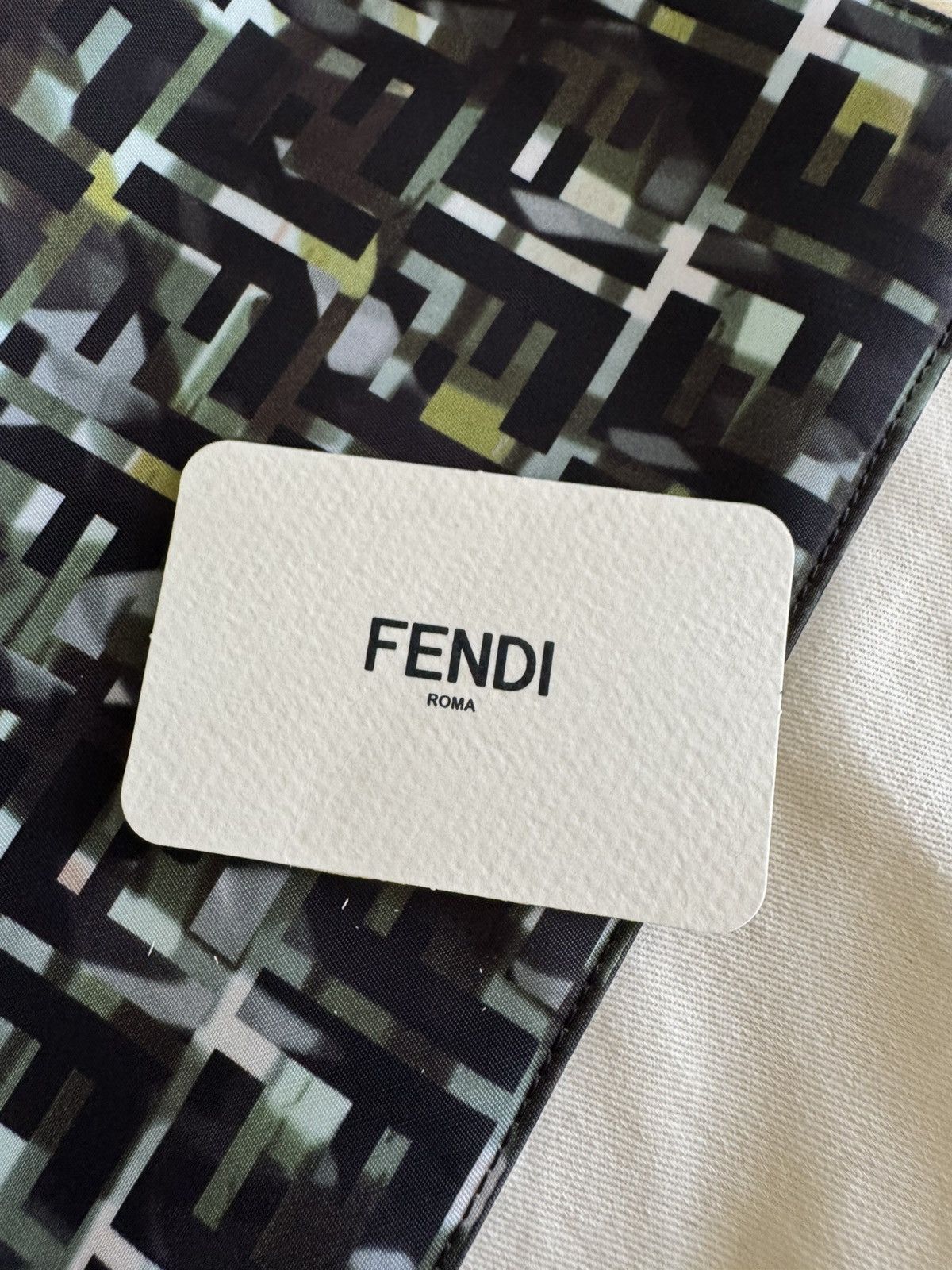 Fendi Fendi camo pouch with leather wrist strap Size ONE SIZE - 8 Thumbnail