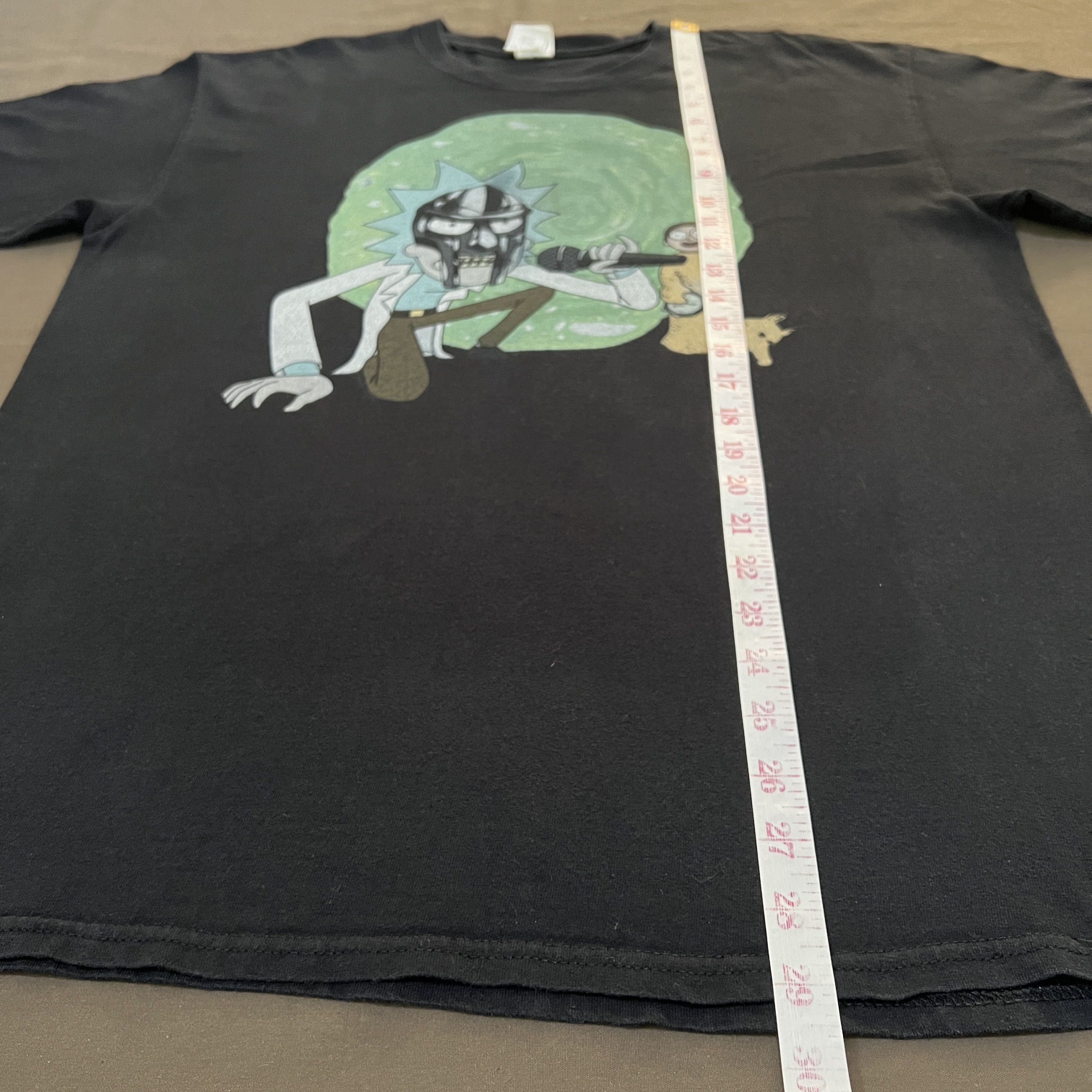 MF Doom × Rap Tees × Stones Throw Records MF Doom x RIcky & Morty Madlib Madvillian Promo Tee Size US L / EU 52-54 / 3 - 9 Thumbnail