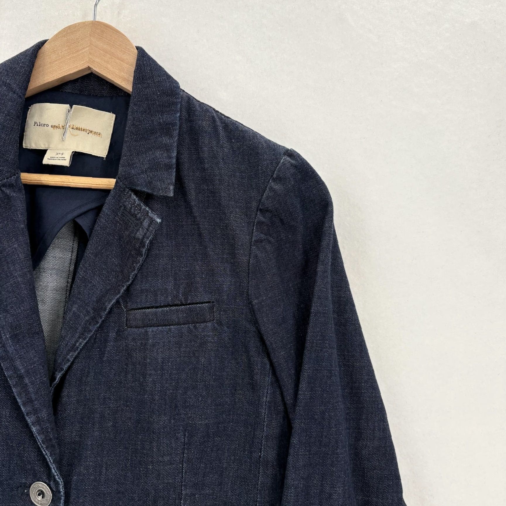Vintage Pilcro and the Letterpress Blazer Womens Small Blue Denim Button Front Jacket Size S / US 4 / IT 40 - 2 Thumbnail