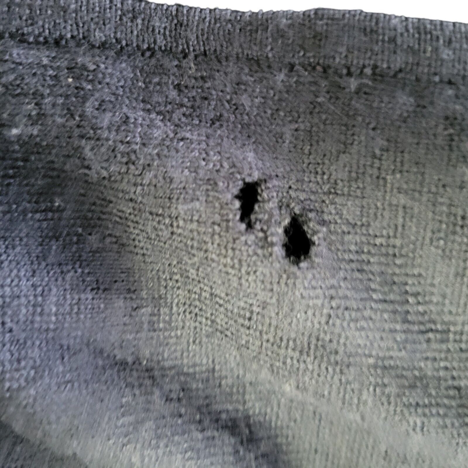 Bloomingdale's Bloomingdale's Merino Wool Cardigan With Defect. Size Large Size US L / EU 52-54 / 3 - 8 Thumbnail