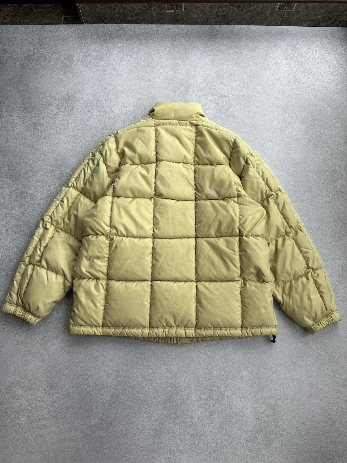 Nike × Vintage Vintage Nike Beige Y2K Heavy Puffer Jacket Size US L / EU 52-54 / 3 - 10 Thumbnail