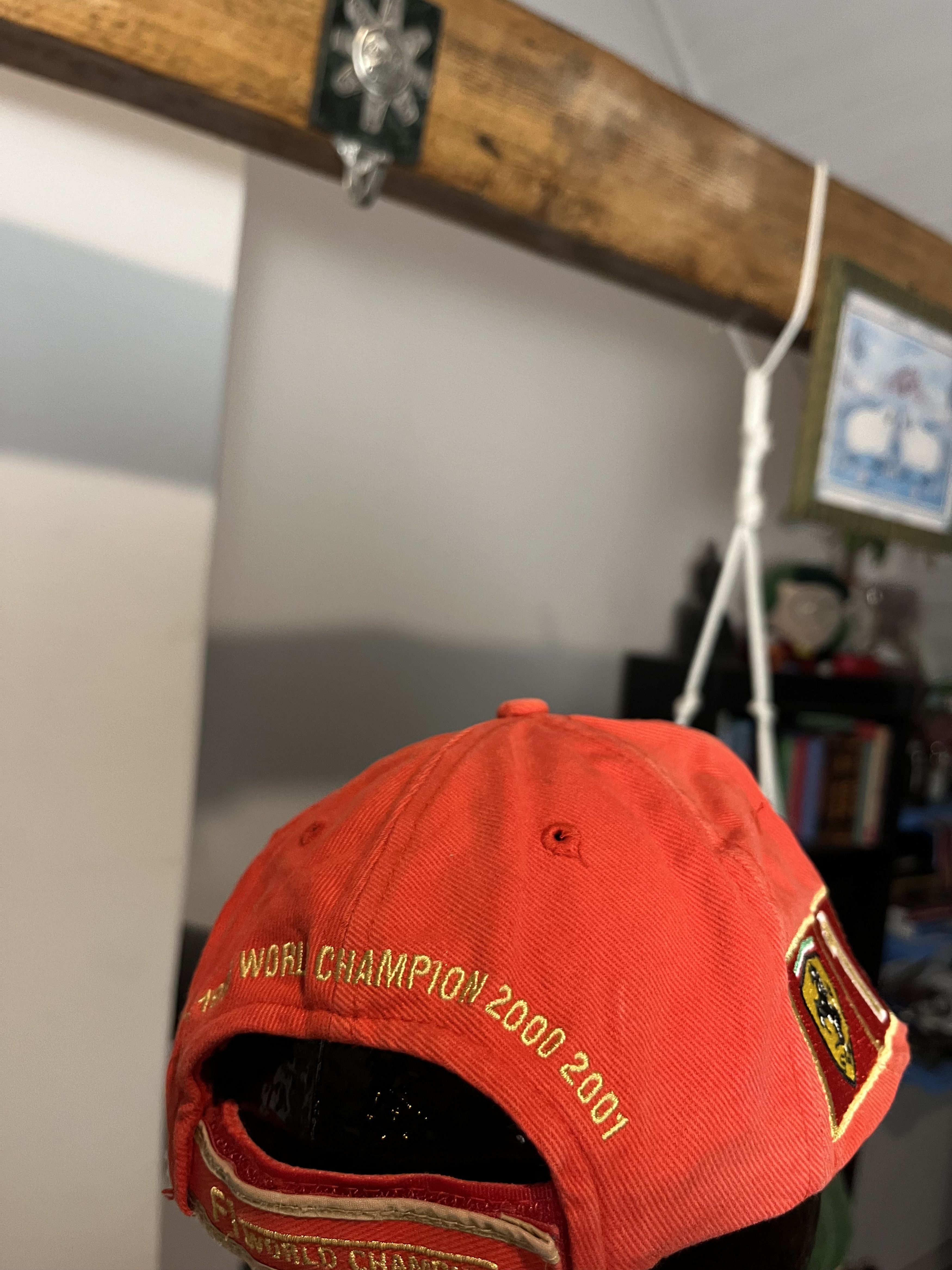 Ferrari × Vintage 2001 Michael Schumacher F1 World Champion Cap Ferrari Size ONE SIZE - 8 Thumbnail