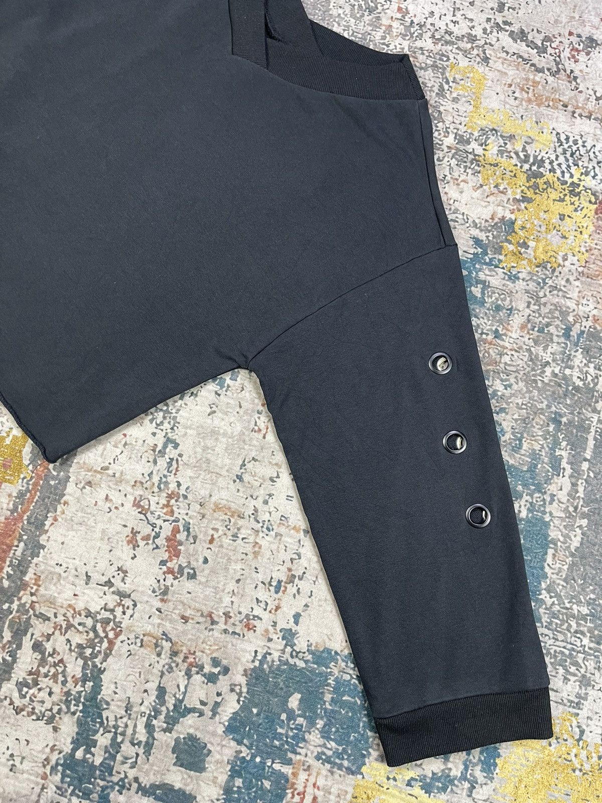 Japanese Brand ONLY Essential V Neck Cropped Paco Sweatshirt Size M / US 6-8 / IT 42-44 - 4 Thumbnail