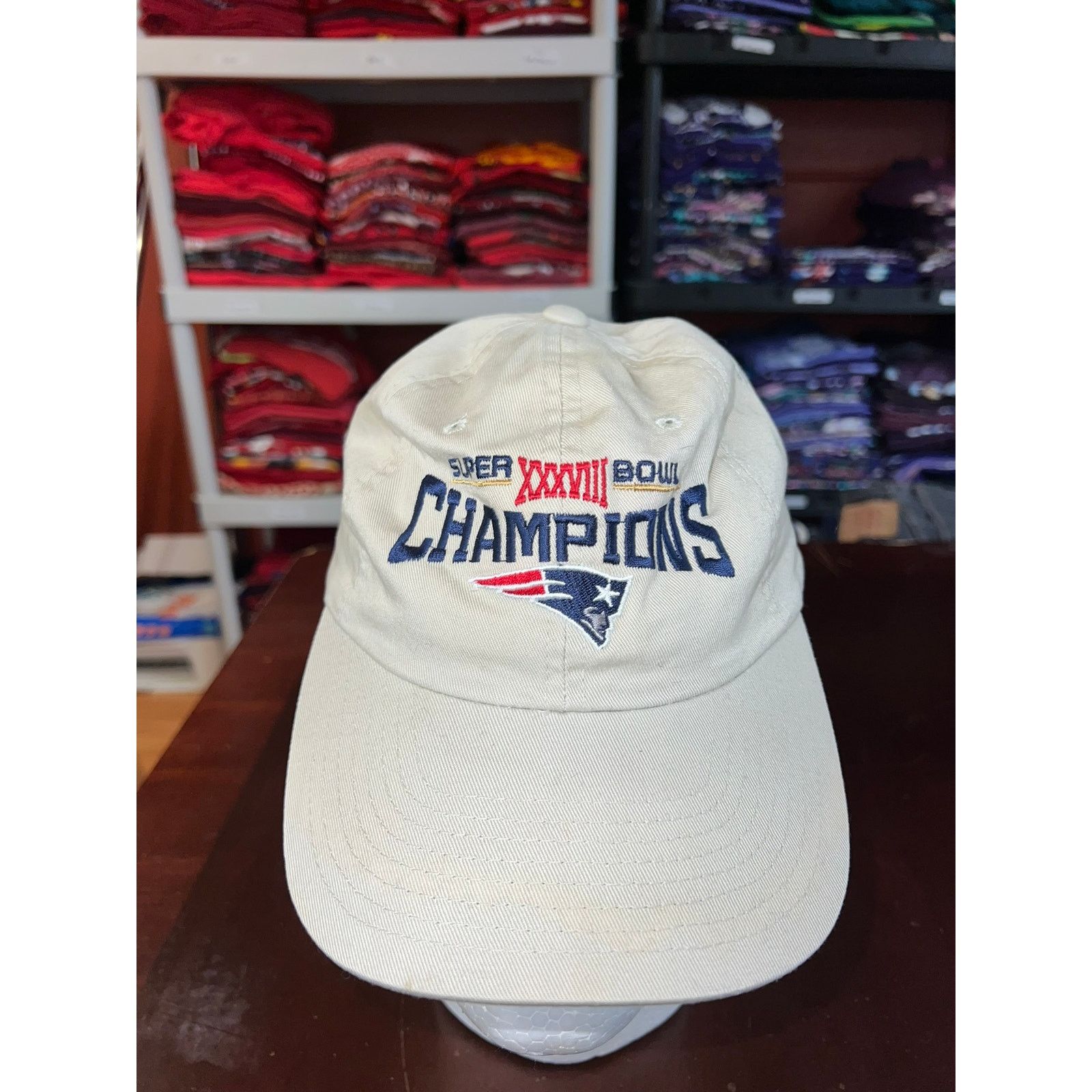 NFL New England Patriots Super Bowl Hat 38 Champions Cap NFL Size ONE SIZE - 2 Thumbnail