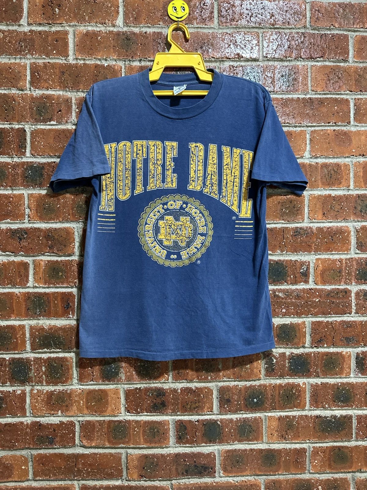 Vintage Vintage University Of Notre Dame Sun Faded Size US S / EU 44-46 / 1 - 1 Thumbnail