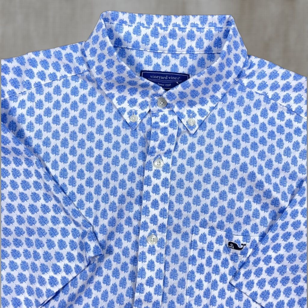 Vineyard Vines Vineyard Vines Shirt Men Medium Blue Button Up Leaf Floral Hawaiian Camp Hiking Size US M / EU 48-50 / 2 - 1 Thumbnail