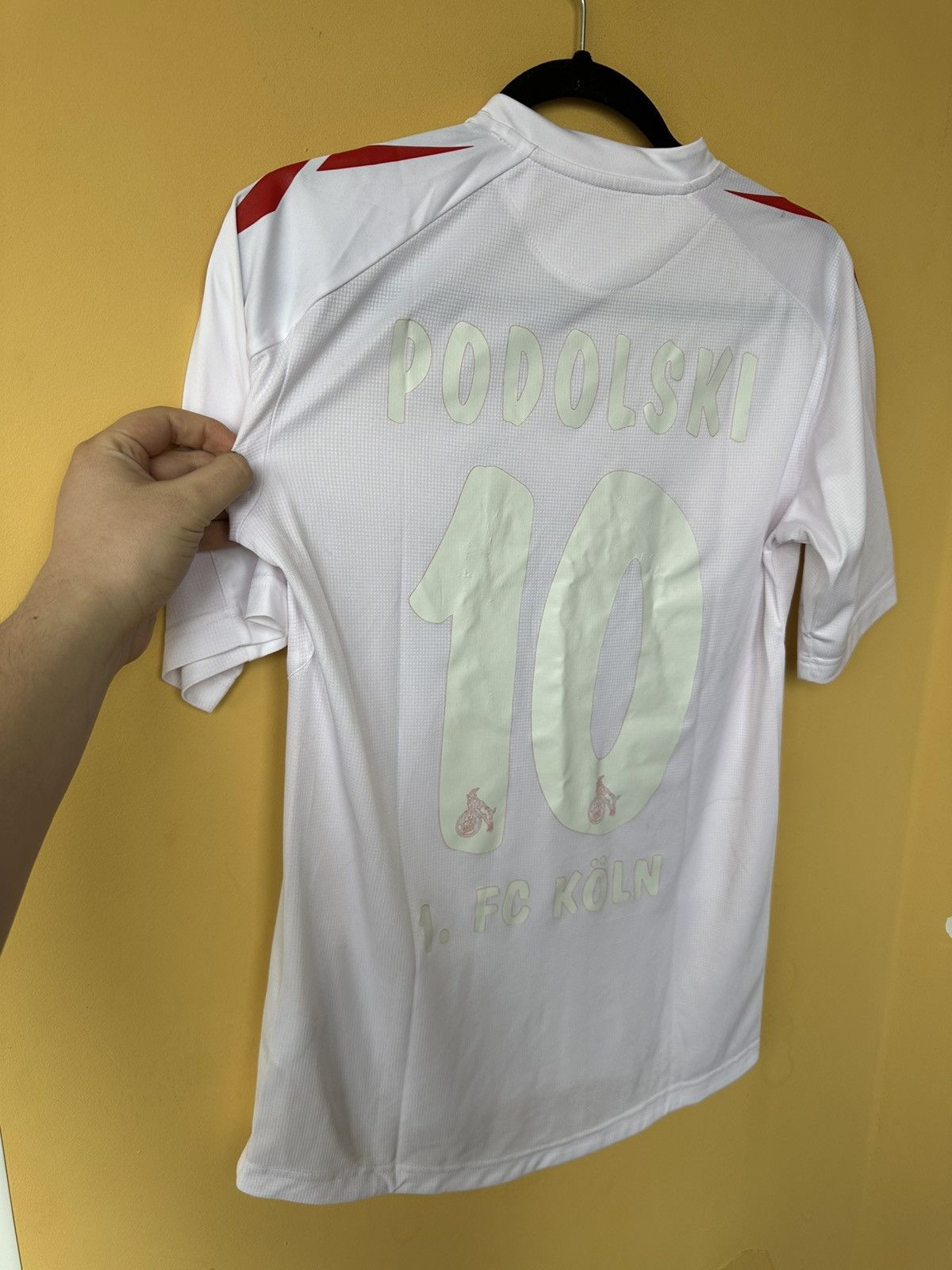 Puma × Vintage Reebok Koln FC 2011-2012 Soccer Jersey 11 Podolski size S Size US S / EU 44-46 / 1 - 8 Thumbnail