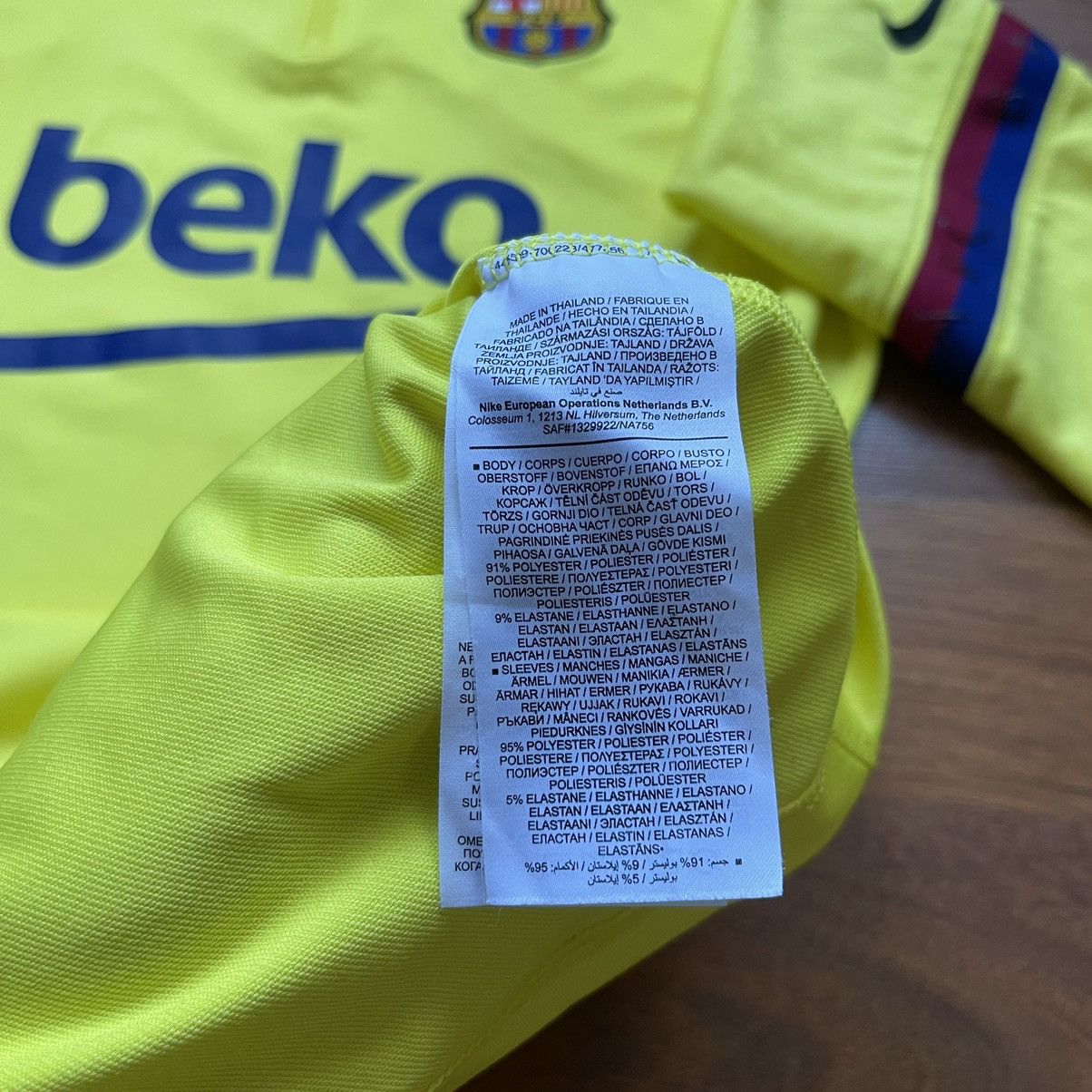 Nike × Vintage BARCELONA NIKE 2021/2022 FOOTBALL SOCCER TRAINING TRACK TOP Size US M / EU 48-50 / 2 - 17 Thumbnail