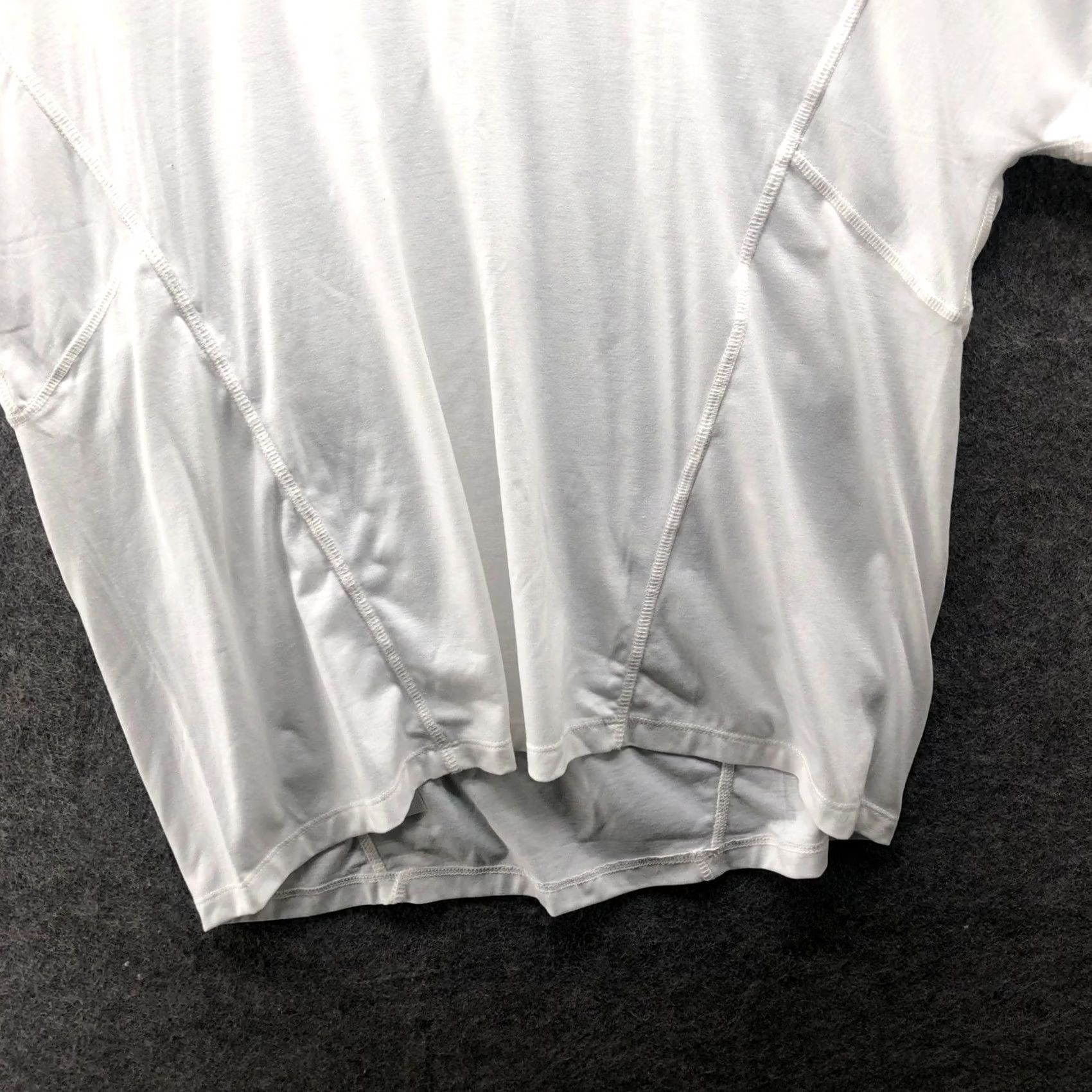 Lou & Grey Lou & Grey Shirt Womens S White Oversized Short Sleeve Crewneck Active Crew Size S / US 4 / IT 40 - 4 Thumbnail