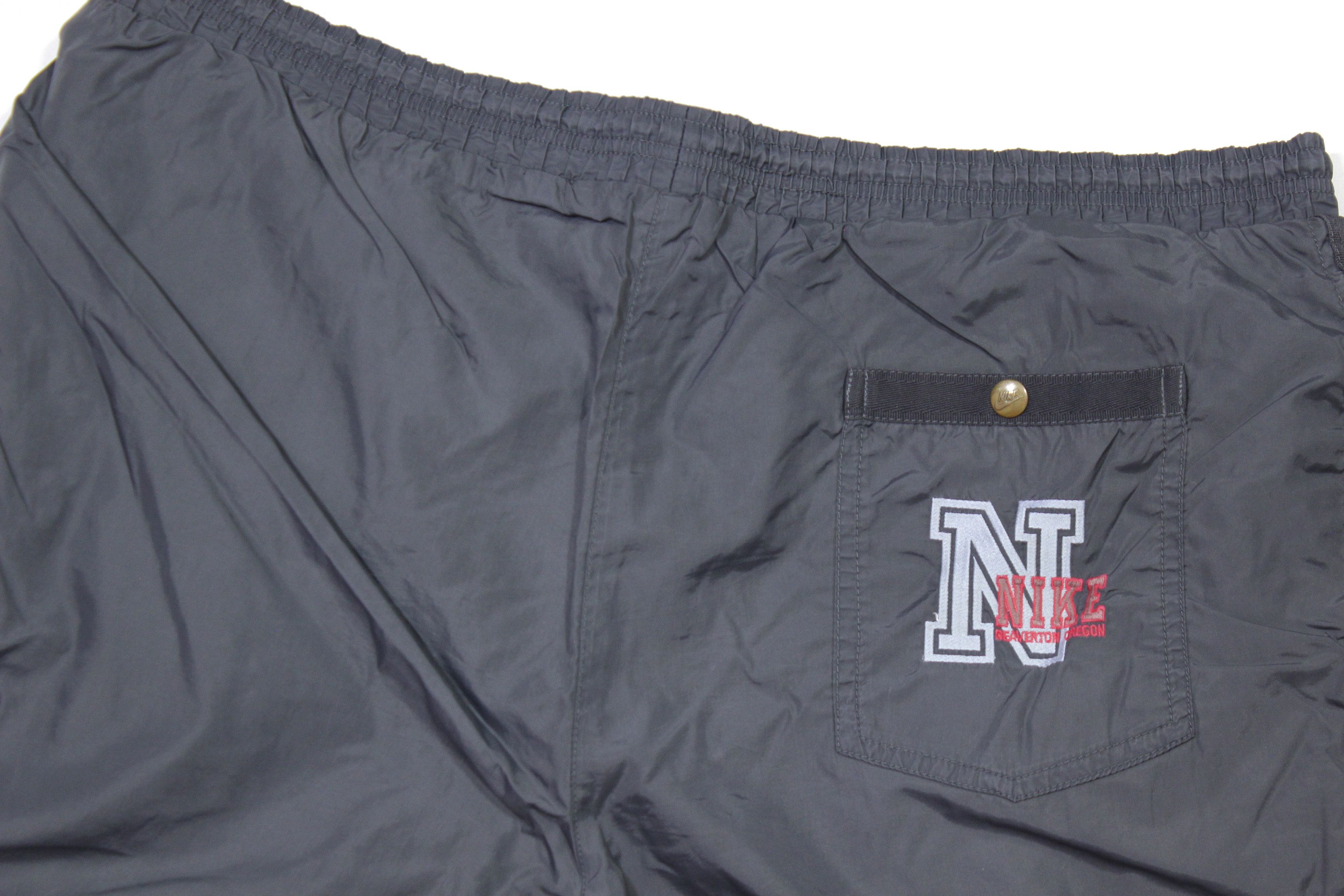 Nike 90S Swoosh Logo Nylon Swim Shorts Size US 34 / EU 50 - 5 Thumbnail