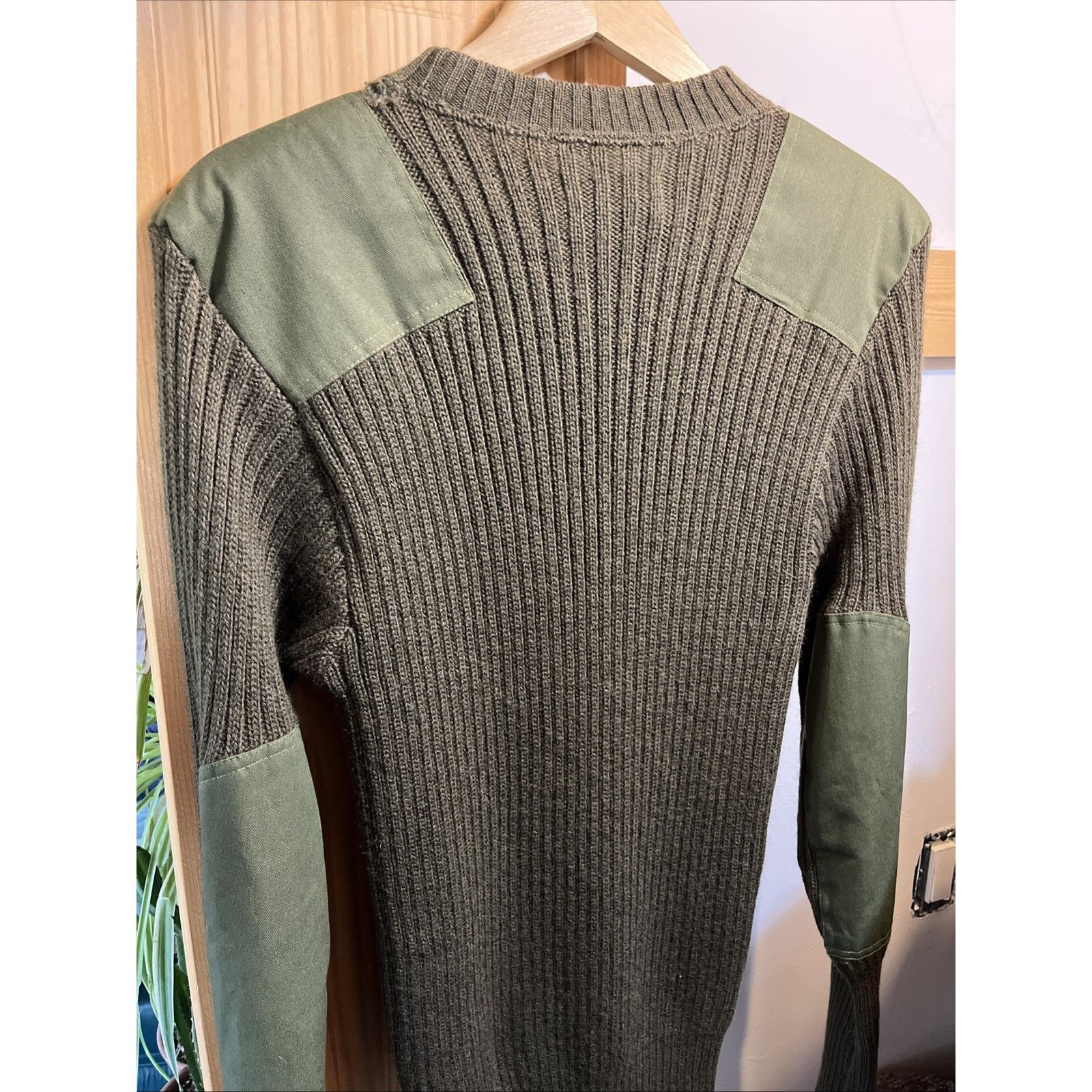 Other Military Issue Jack Young Inc Wool Sweater Green USMC Sz 42 Size US M / EU 48-50 / 2 - 7 Thumbnail