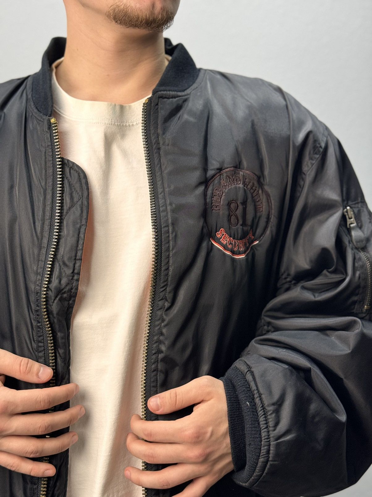 Alpha Industries OKAMOTO Security INDUSTRIES MA1 BOMBER JACKET FADED COLORS Size US L / EU 52-54 / 3 - 18 Thumbnail