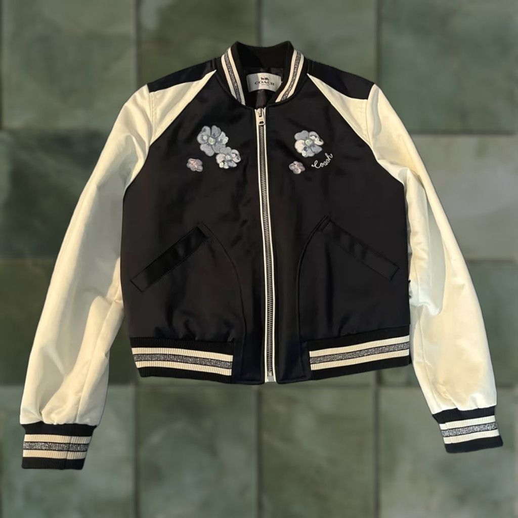 Coach Coach Bomber Jacket Women's Cropped Embroidered Floral Navy Blue M Size M / US 6-8 / IT 42-44 - 1 Thumbnail