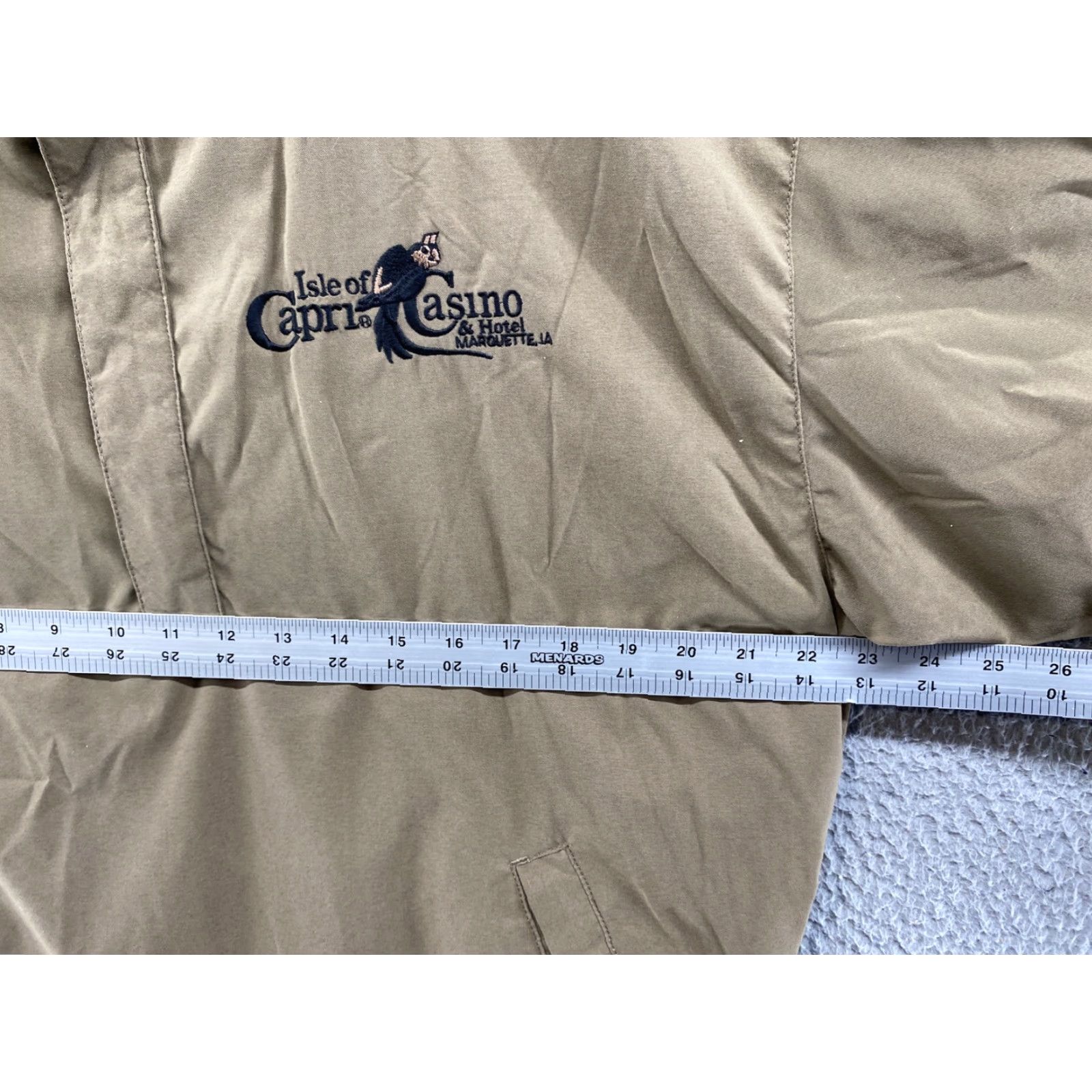 Vintage VINTAGE Isle of Capri Casino & Hotel Embroidered Windbreaker 1/2 Zip Jacket Men’s M Size Beige Nylon Satin Embroidered 90s Windbreaker Jacket Mens Size US M / EU 48-50 / 2 - 4 Thumbnail