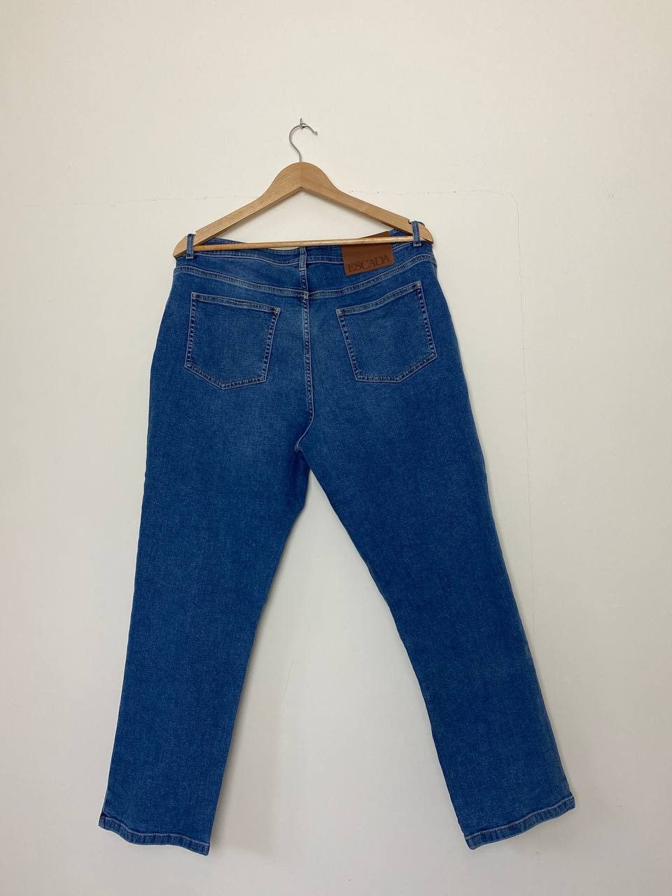 Escada Escada Denim Embroidered Flowers with Beadwork Pants Size US 30 / EU 46 - 5 Thumbnail