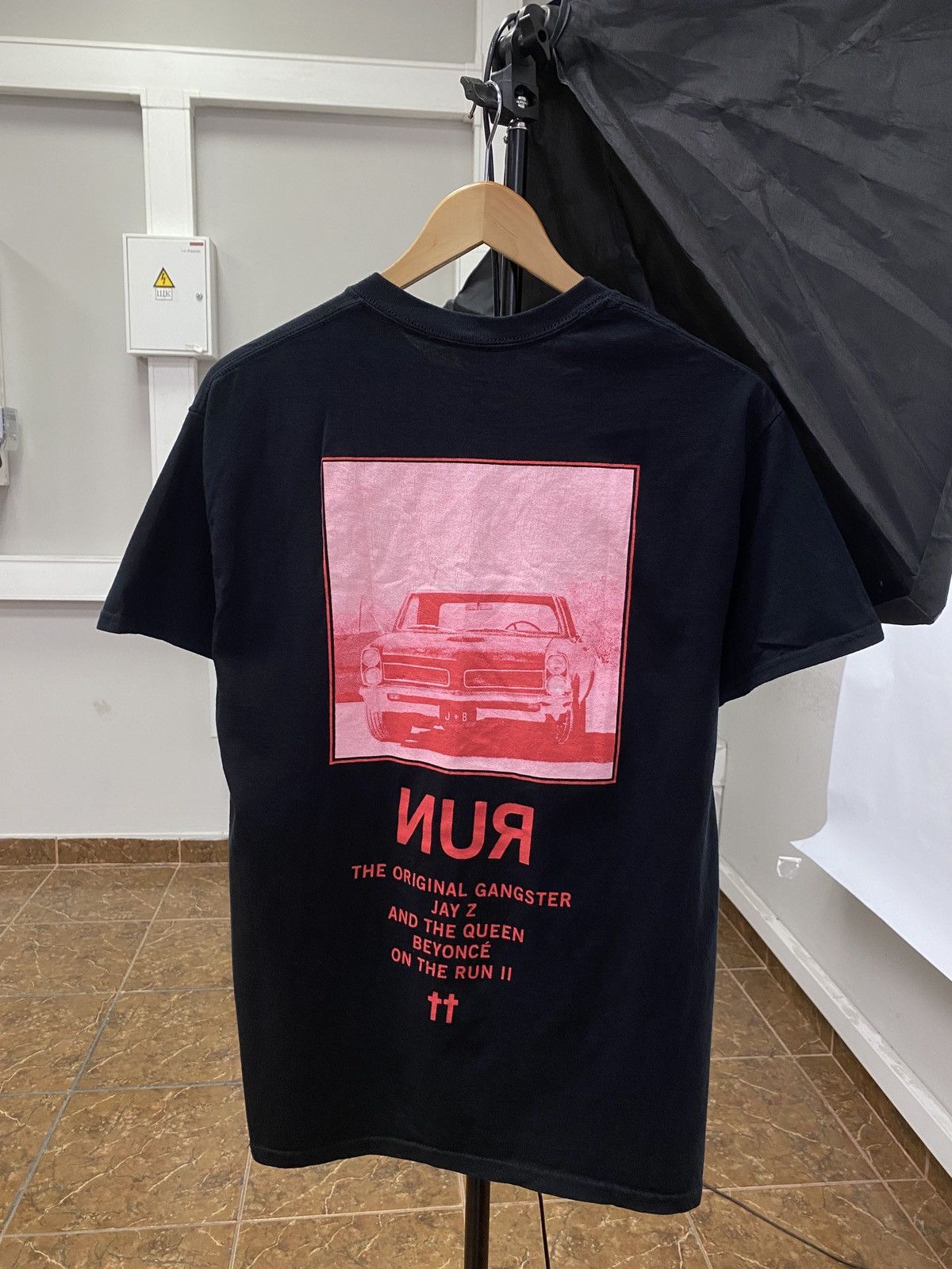 Beyonce × Jay-Z × Rap Tees 🇺🇸 Y2K OTR 2 Beyonce Jay Z T-Shirt Rare Retro Hype Gangster Size US M / EU 48-50 / 2 - 1 Thumbnail