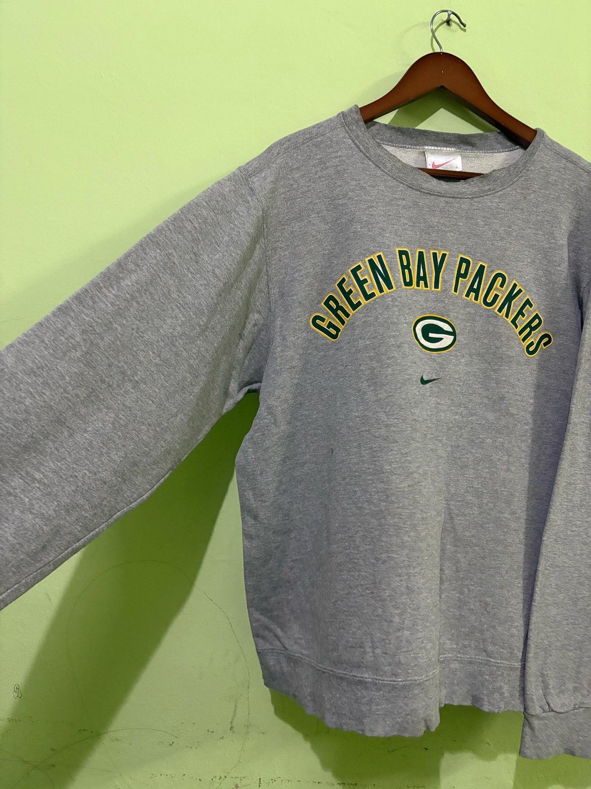 NFL × Nike × Vintage Vintage Nike Sweatshirt Green Bay Packers NFL Size US L / EU 52-54 / 3 - 2 Thumbnail