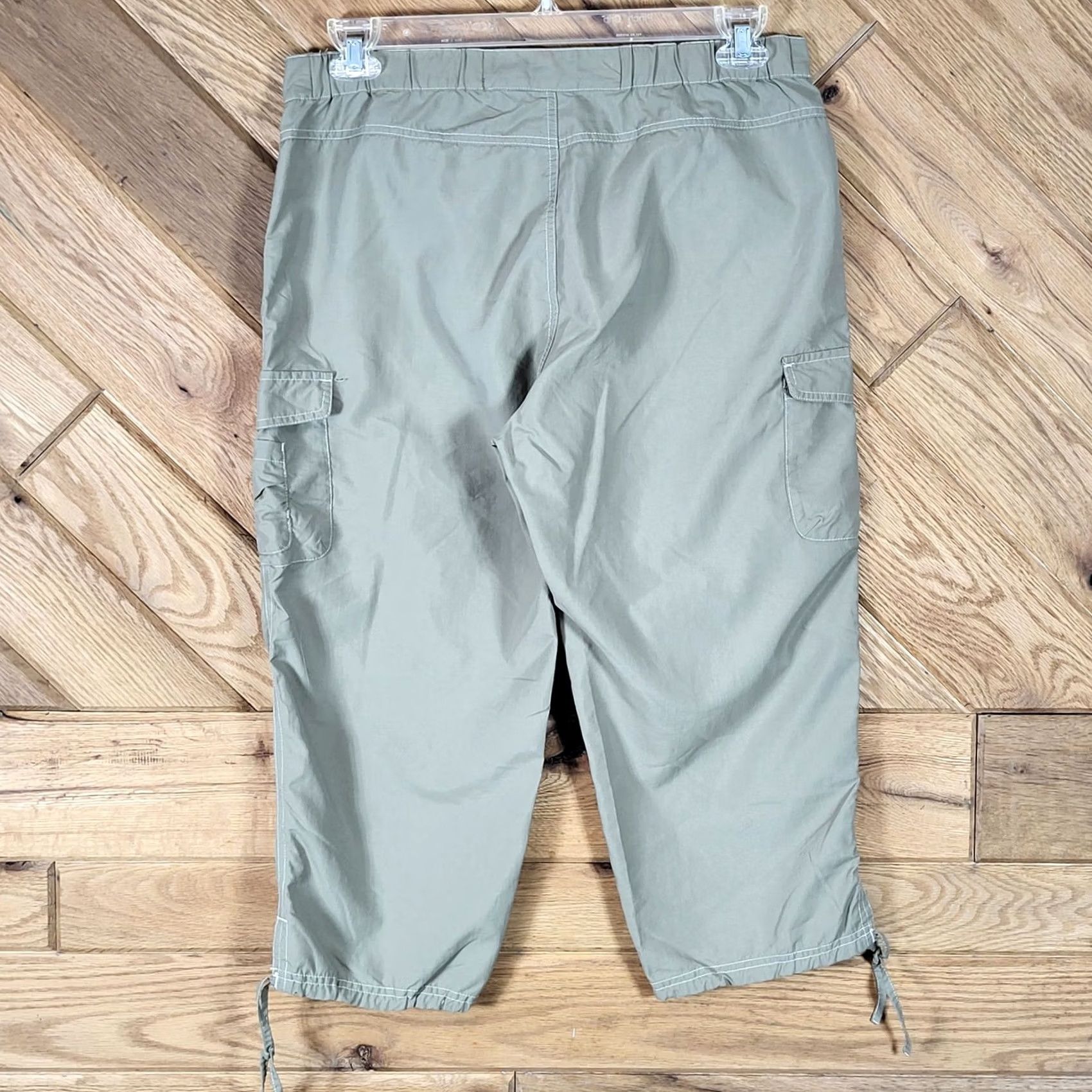 Vintage White Sierra Womens L Cargo Capri Pants Outdoor Hiking Nylon Beige Cargo Pants Womens L Size 36" / US 14 / IT 50 - 2 Thumbnail
