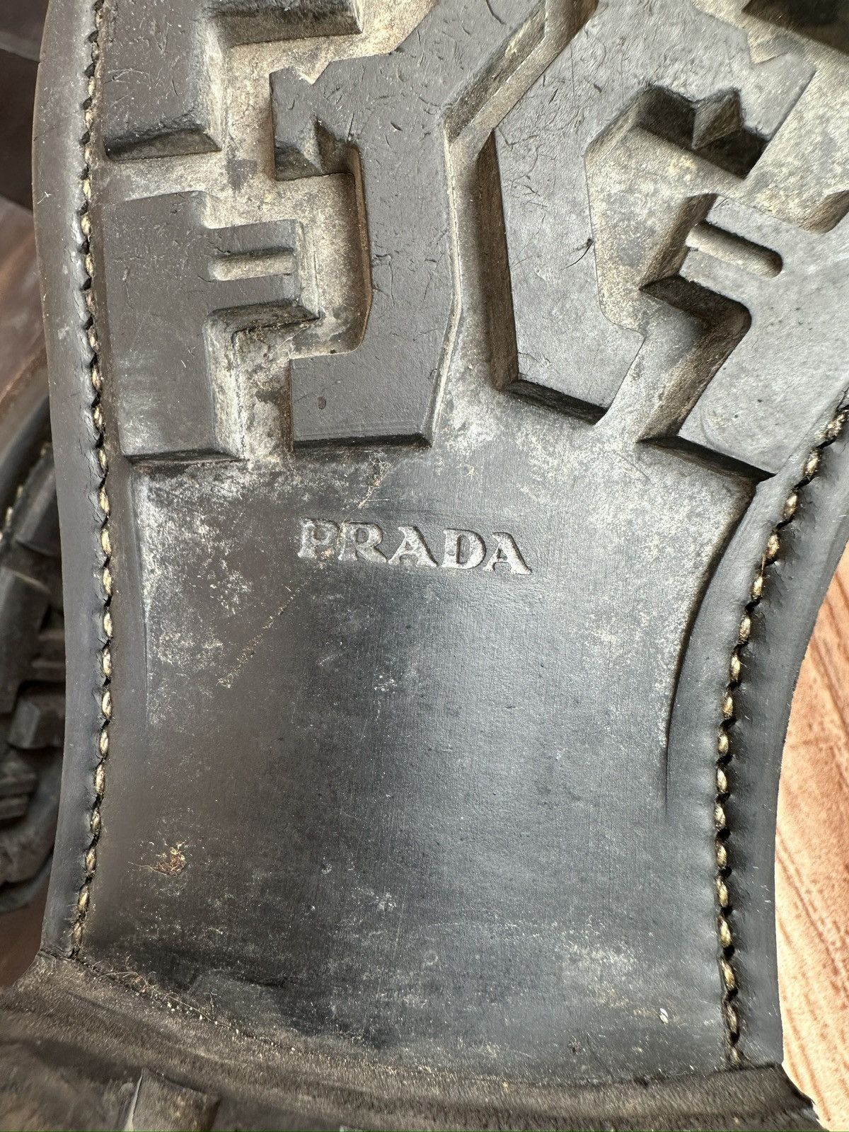 Prada Prada Black Leather Mens Vintage Chelsea Boots Size US 9 / EU 42 - 14 Thumbnail
