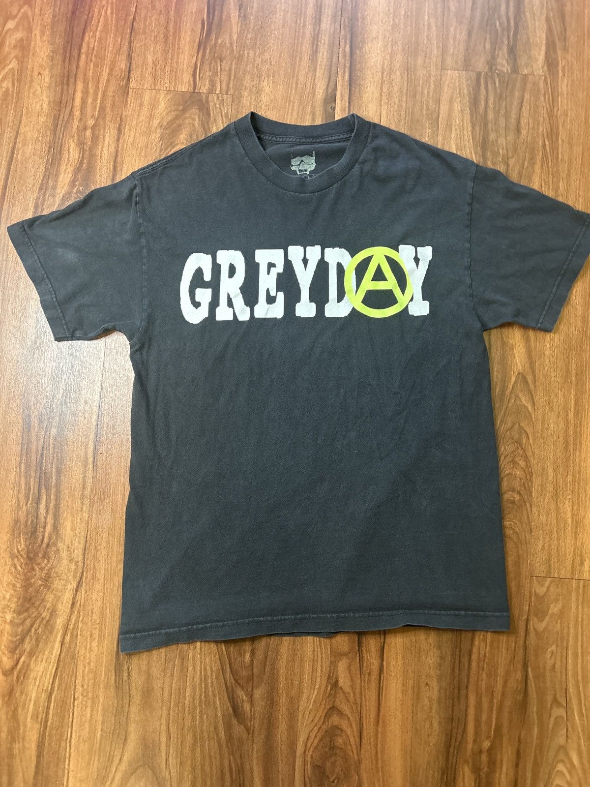 G59 Records size L Greyday shirt Size US L / EU 52-54 / 3 - 6 Thumbnail