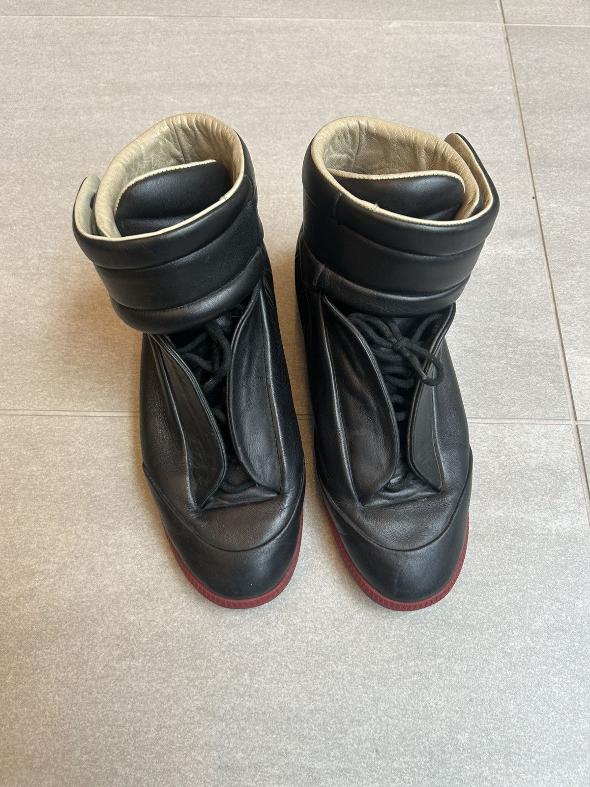 Maison Margiela Maison Margiela Leather Black Red Futures Sneakers Size US 11 / EU 44 - 3 Thumbnail