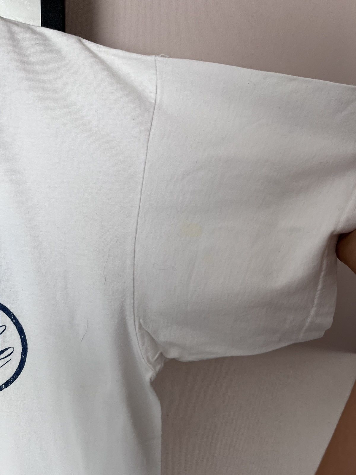 Nike Vintage Nike Y2K Big Logo White Single Stitch White T-shirt Size US XL / EU 56 / 4 - 5 Thumbnail