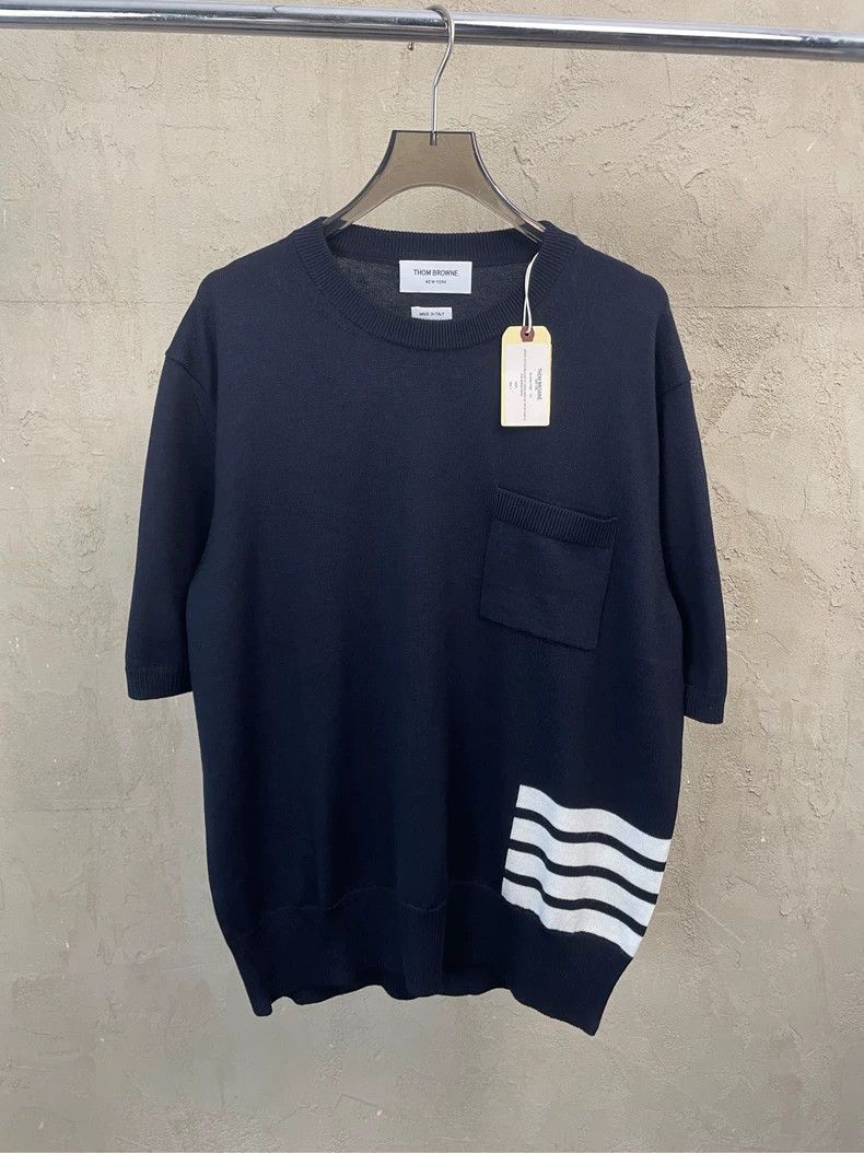 Thom Browne Thom browne Dark blue four-striped high-end knitted short-s Size US L / EU 52-54 / 3 - 1 Thumbnail
