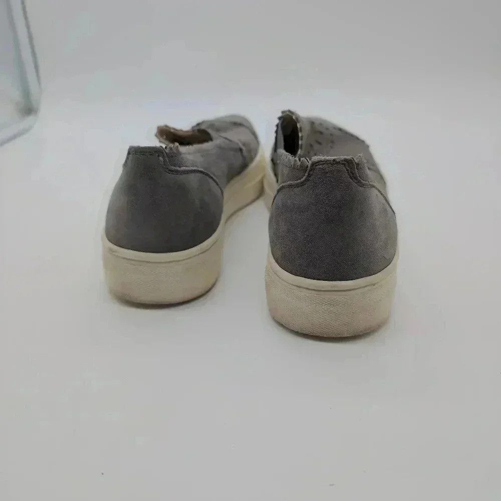 Seychelles Seychelles Women's So Nice Fashion Sneaker suede Leather Size US 8 / IT 38 - 5 Thumbnail