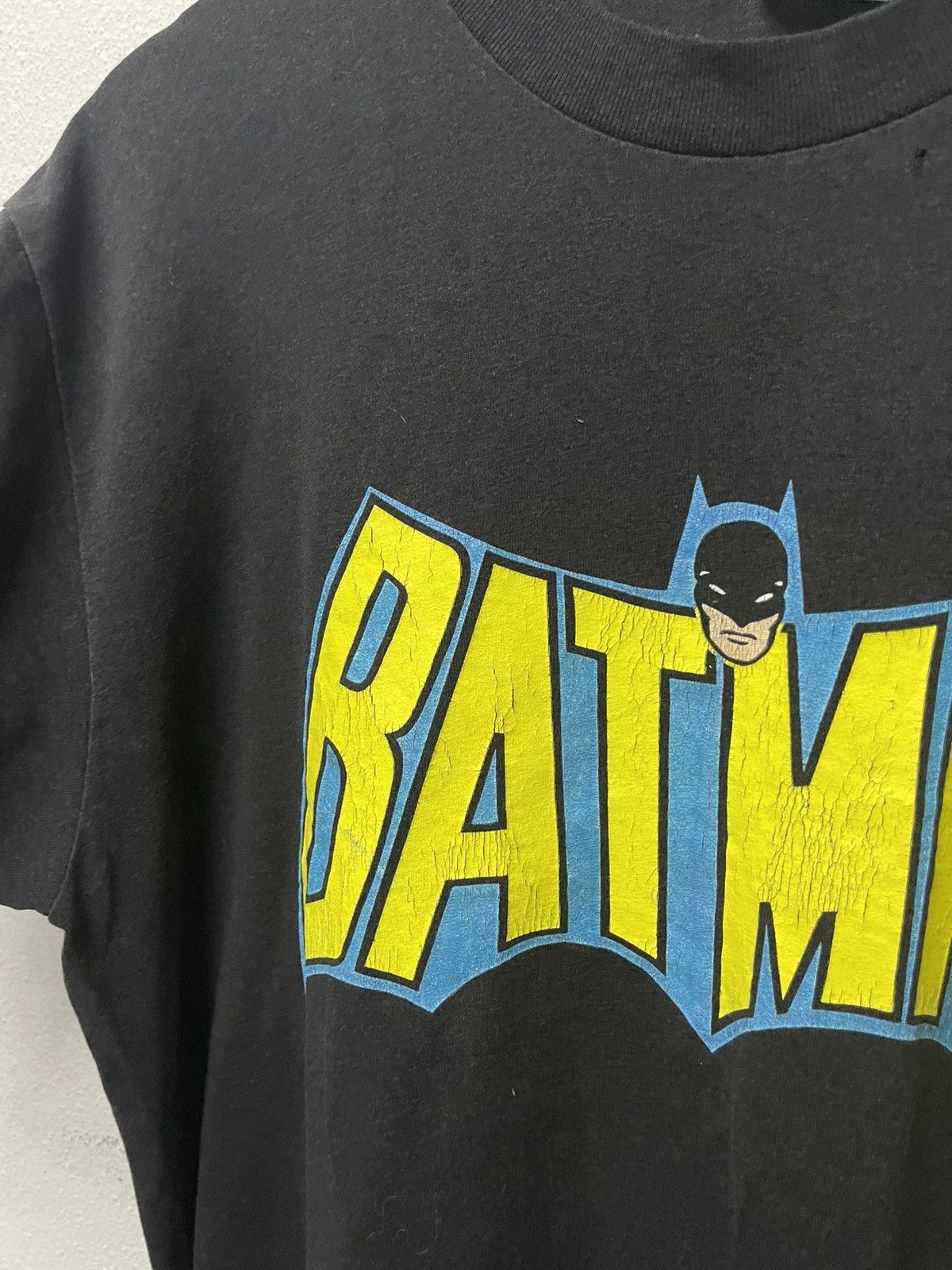 DC Comics VINTAGE 80s BATMAN X LOGO 7 TSHIRT RARE Size US XL / EU 56 / 4 - 7 Thumbnail