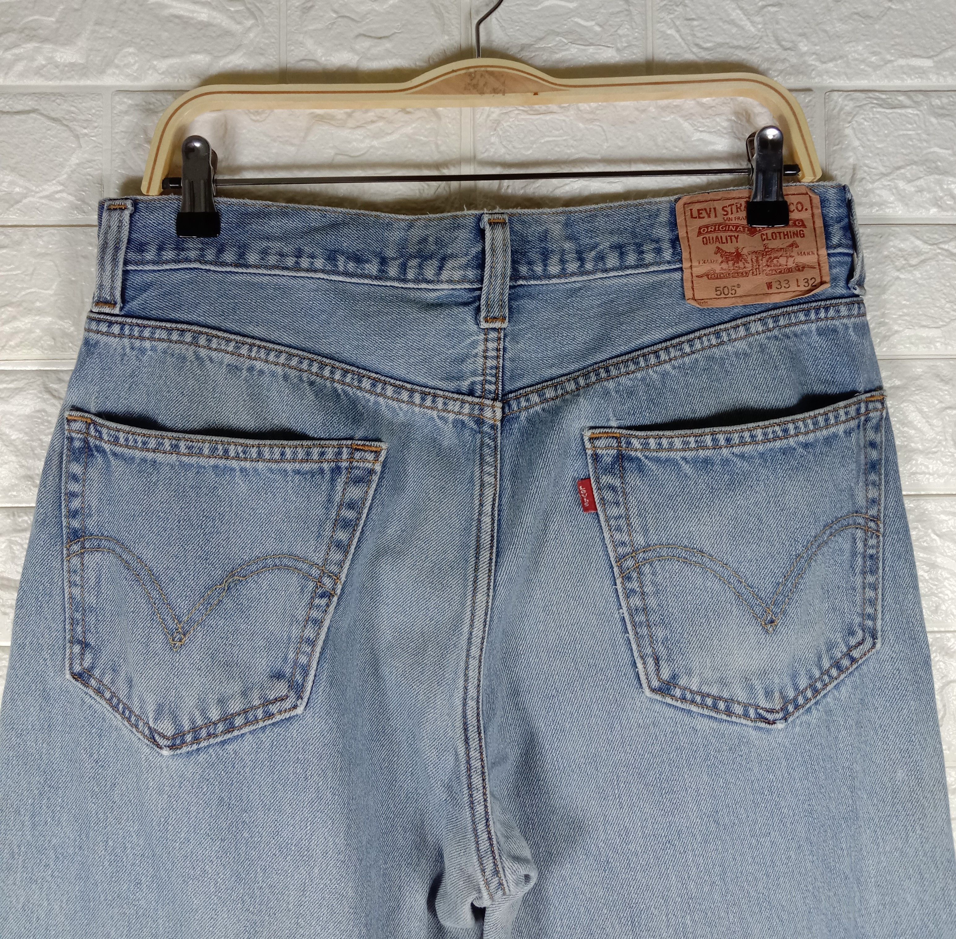 Levi's Vintage Levi's 505 Jeans Regular Fit Light Wash Denim Size US 33 - 6 Thumbnail
