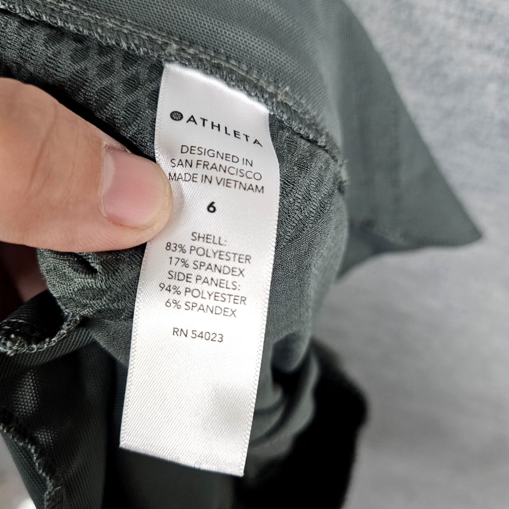 Athleta Athleta Jogger Pants Women's Size 6 Green Athletic Inseam 28 in Lined Tapered Casual Activewear Summer Spring Fall Winter Size 28" / US 6 / IT 42 - 5 Thumbnail