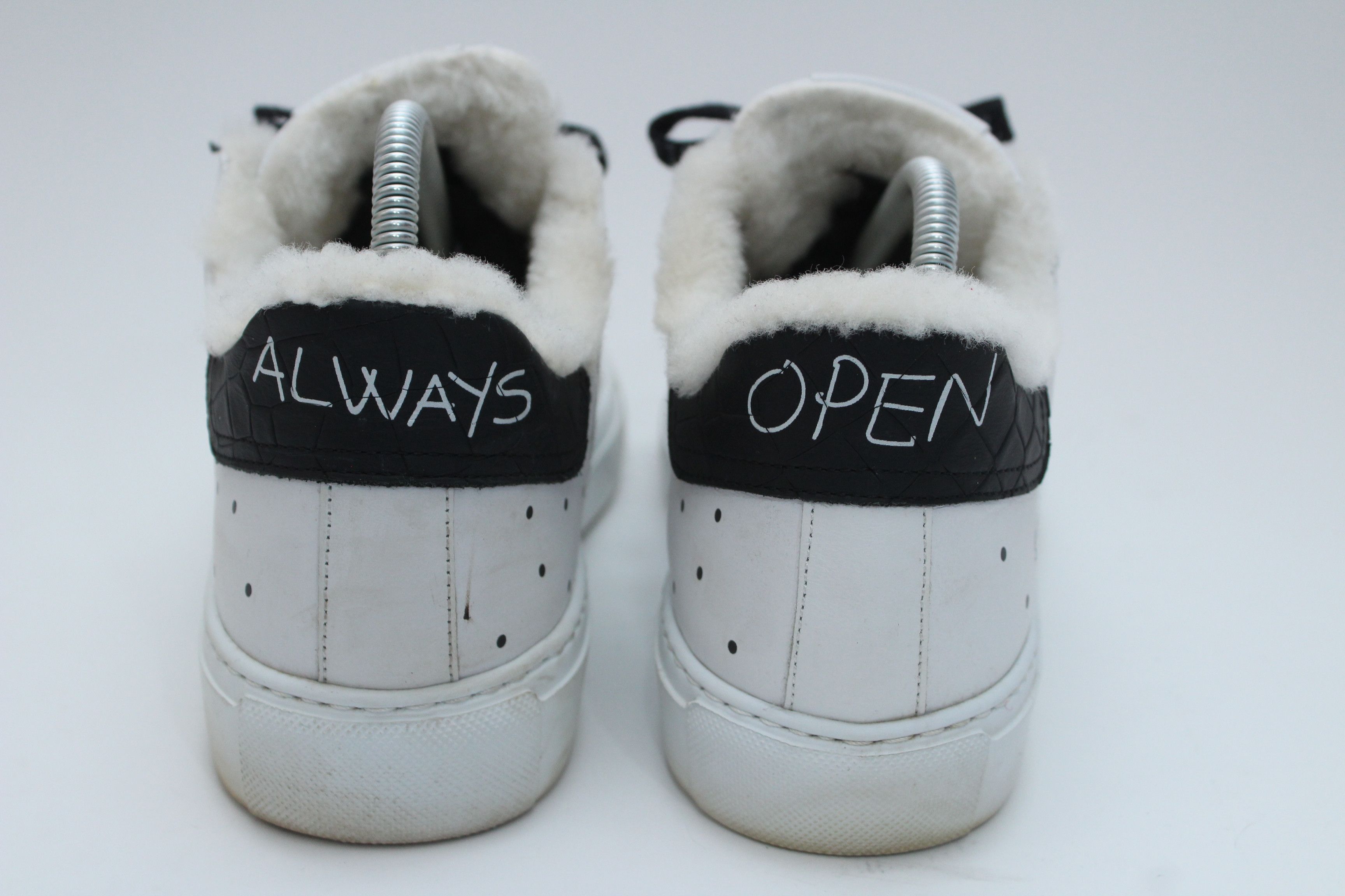 Vintage Hide&Jack x SAL Restaurant Graphic White Sneakers Size US 8 / EU 41 - 8 Thumbnail