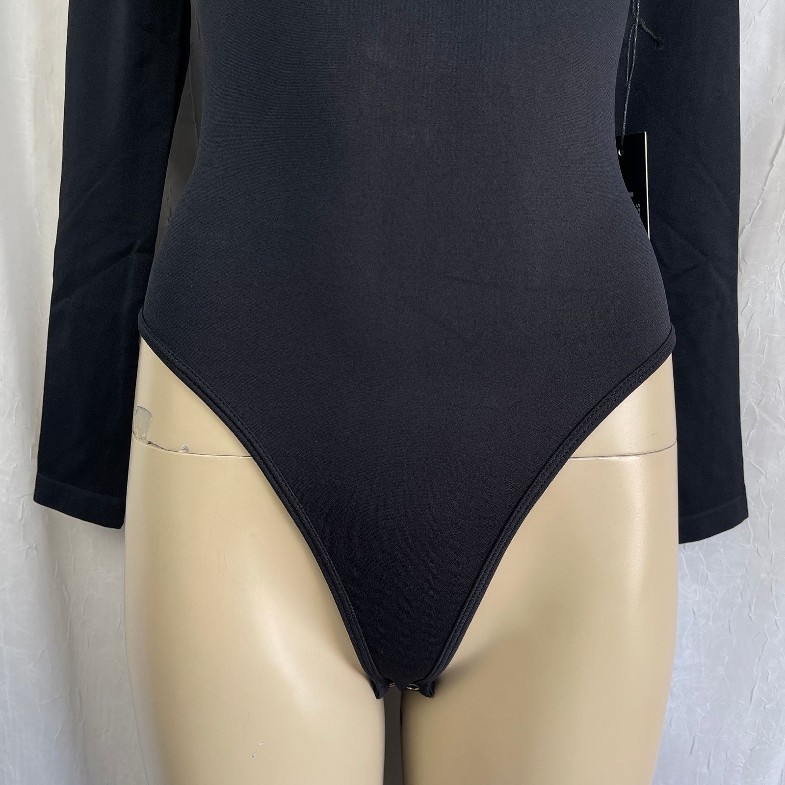 Forever 21 Forever 21 Seamless Thong Bodysuit Long Sleeve Black NWT S Size S / US 4 / IT 40 - 3 Thumbnail