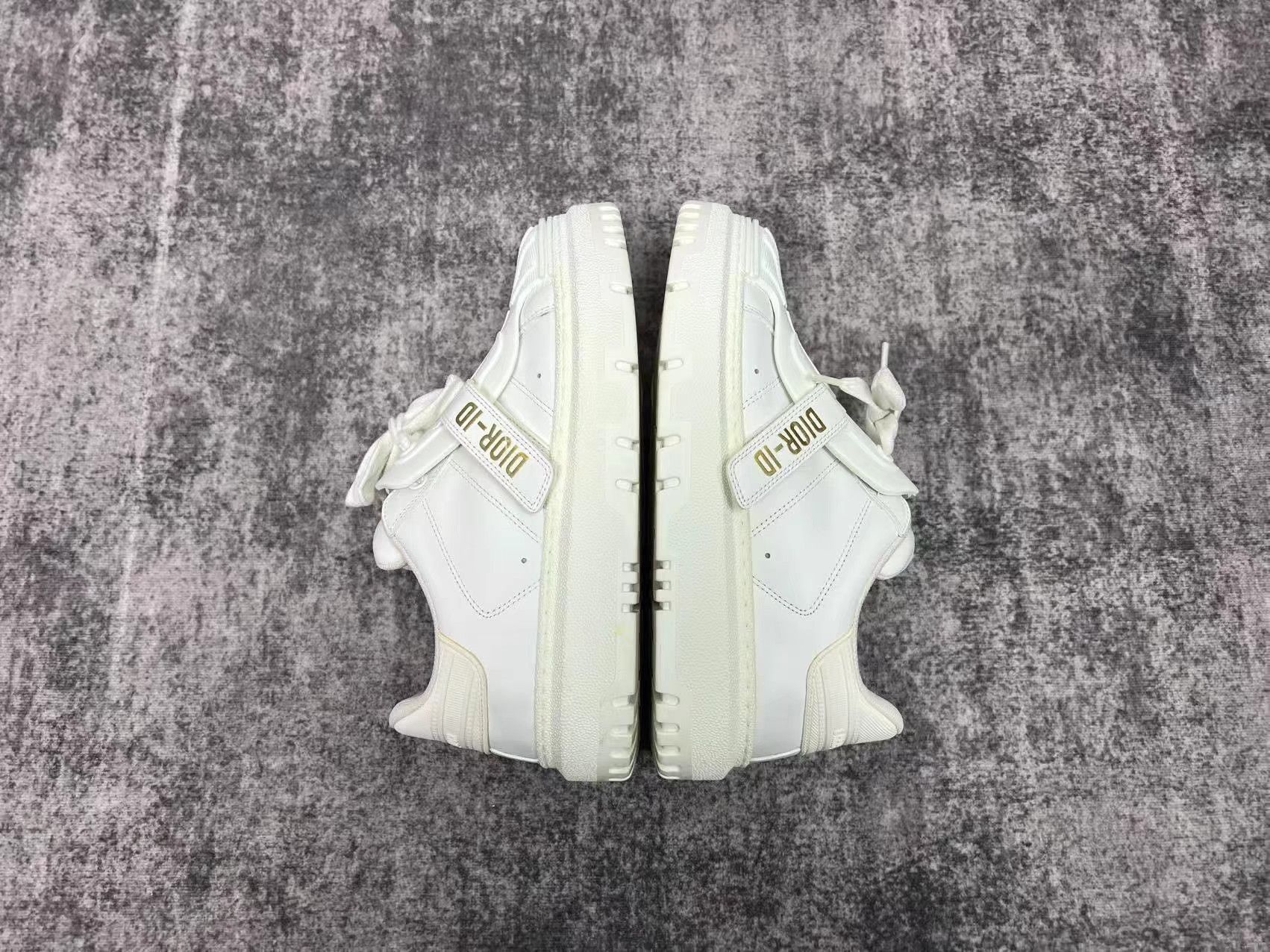 Dior DIOR Shell Gilded Logo Sneakers K1 Size US 5.5 / IT 35.5 - 5 Thumbnail