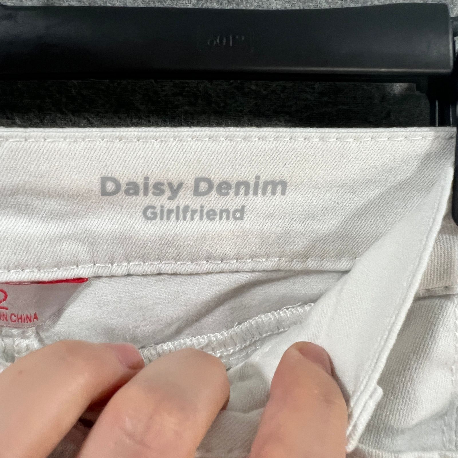 Other Laurie Felt Daisy Denim Girlfriend Crop Jeans- Denim Sun Size 26" / US 2 / IT 38 - 11 Thumbnail