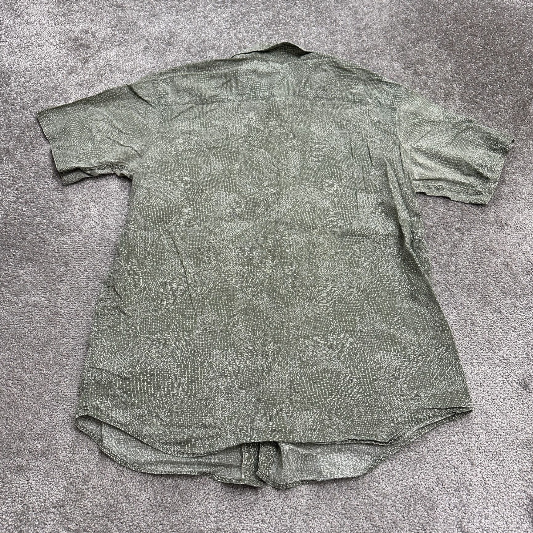Vintage Columbia Button-Up Shirt Mens XL Green White Patterned Short Sleeve 100% Cotton Casual Outdoor Size US XL / EU 56 / 4 - 2 Thumbnail