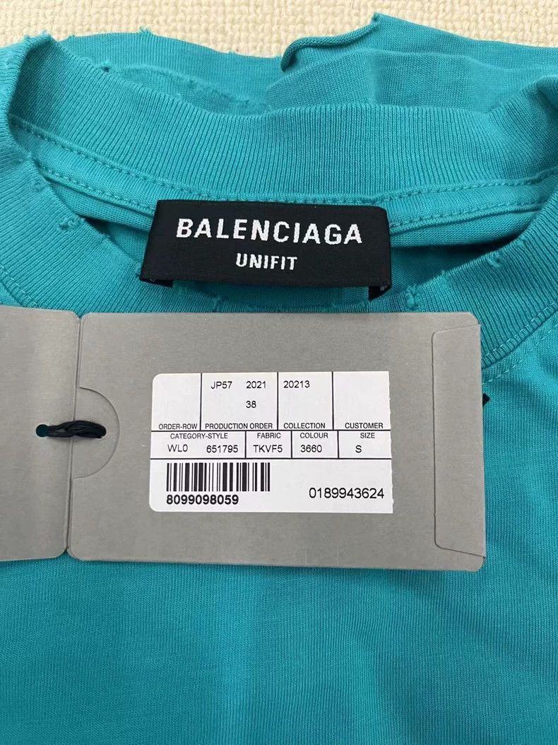 Balenciaga Balenciaga Mosaic Blur Logo Loose Ripped Old Short Sleeve Size US S / EU 44-46 / 1 - 4 Thumbnail