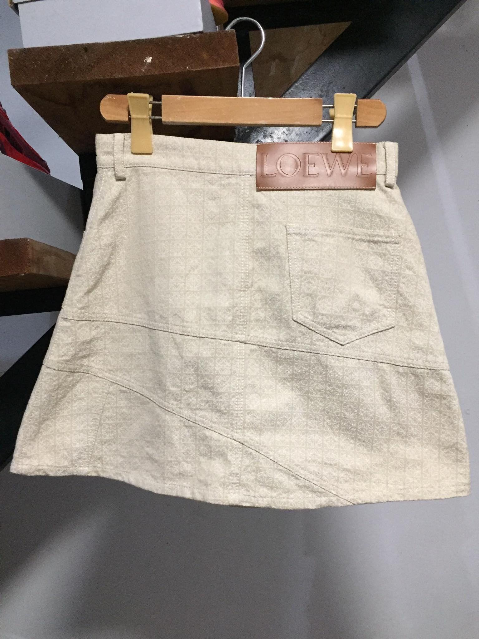 Loewe LOEWE ANAGRAM JACQUARD MINI SKIRT Size 36" / US 14 / IT 50 - 2 Thumbnail