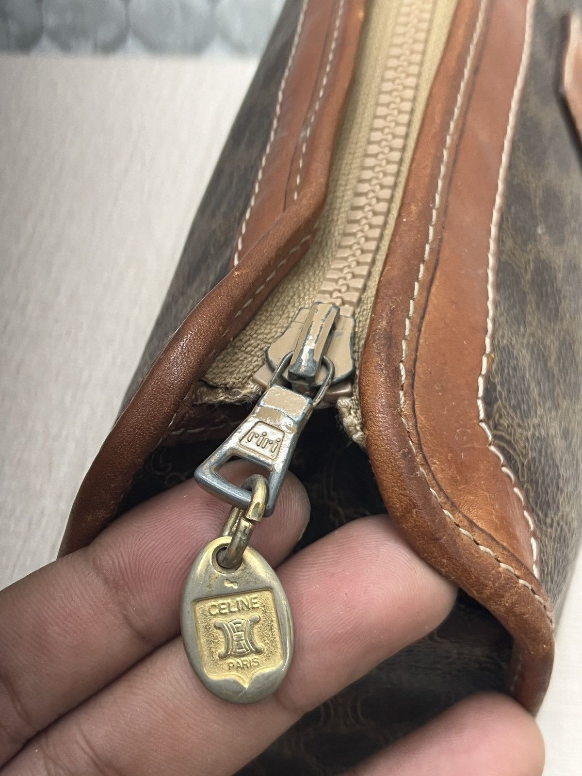 Celine 🔥🔥🔥ARCHIVE VINTAGE CELINE CLUTCHES BAG Size ONE SIZE - 7 Thumbnail