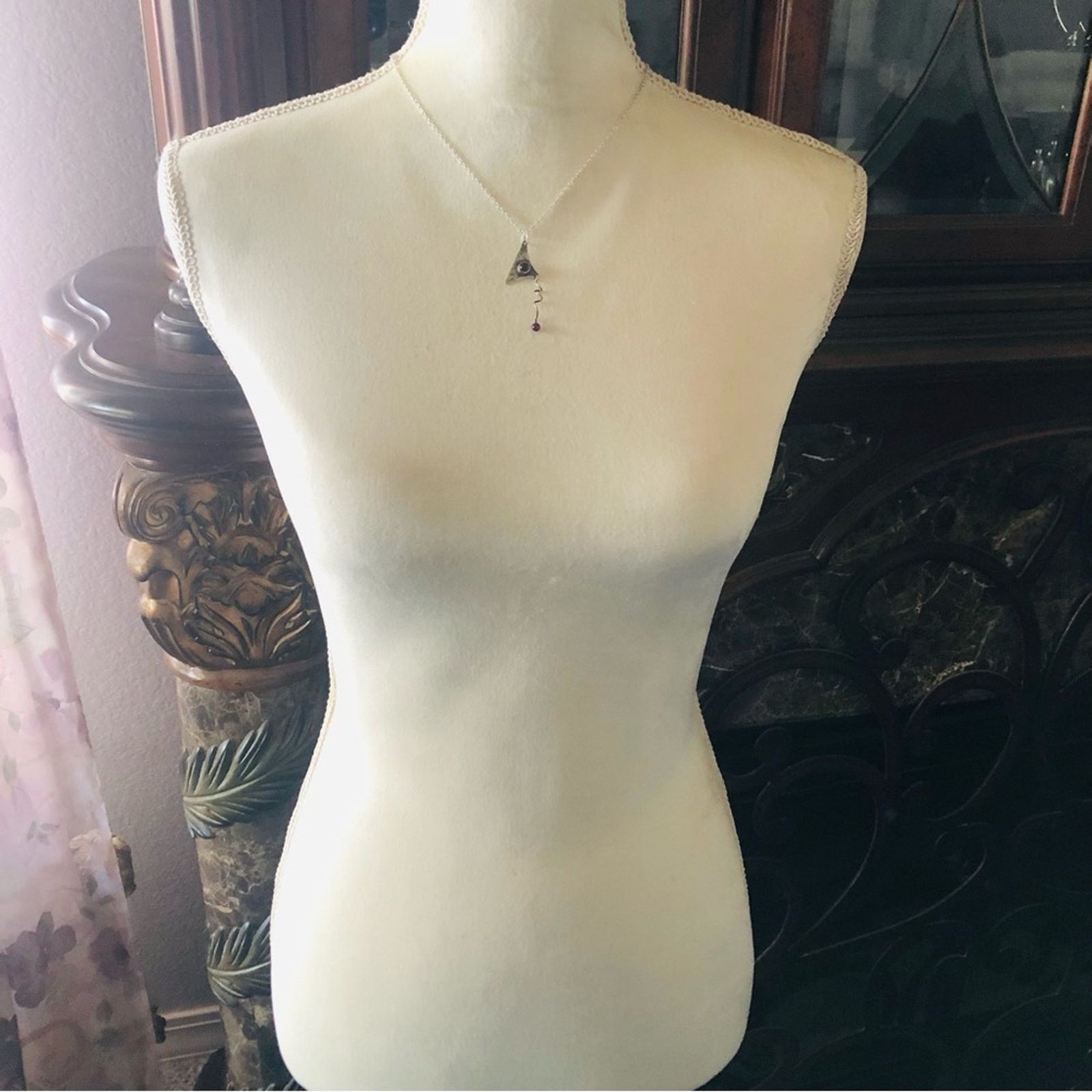 Handmade Handcrafted pyrope garnet sterling pendant on chain necklace Size ONE SIZE - 6 Thumbnail