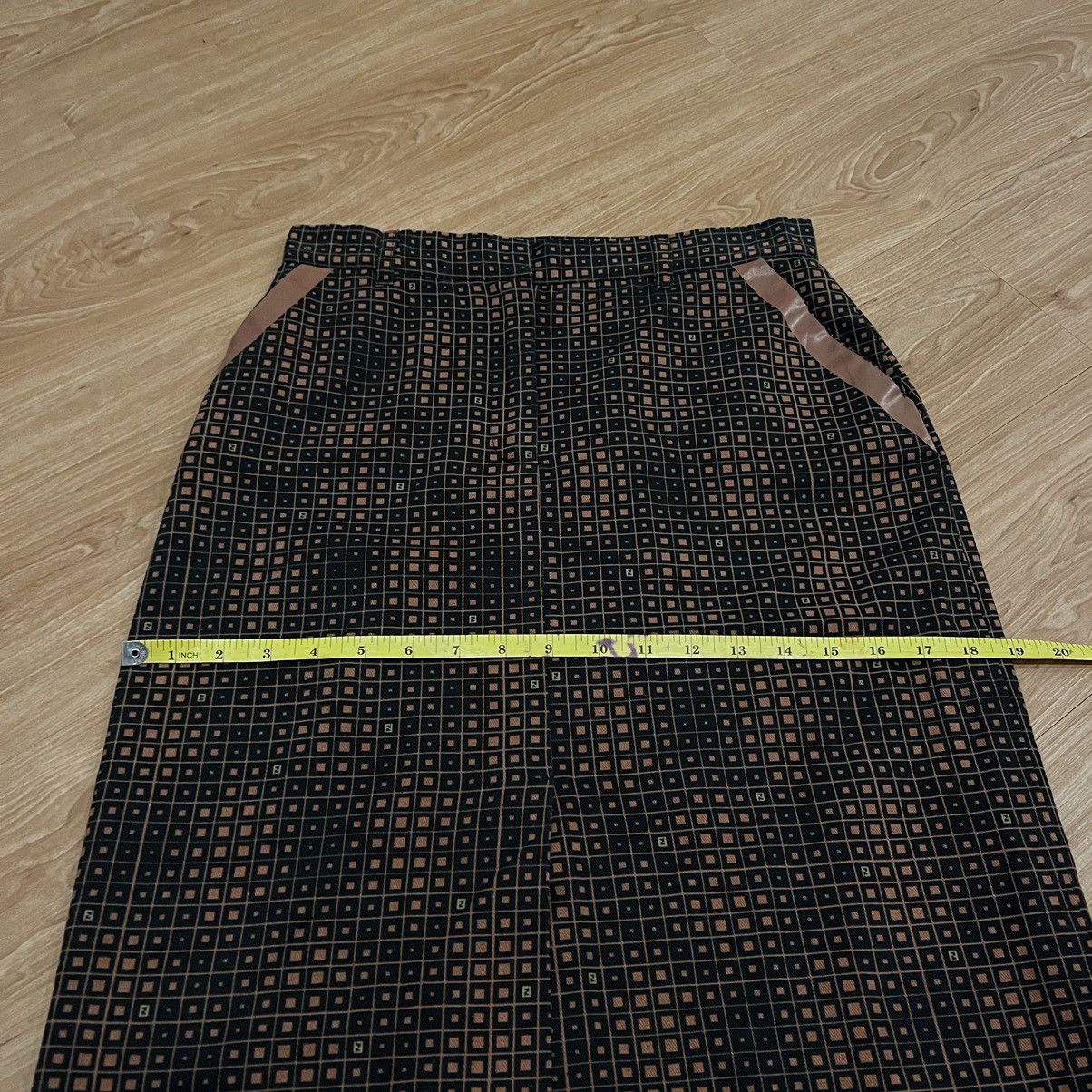 Fendi Vintage 90/Y2K Fendi Roma Mini Skirts Made In Italy Size 28" / US 6 / IT 42 - 16 Thumbnail