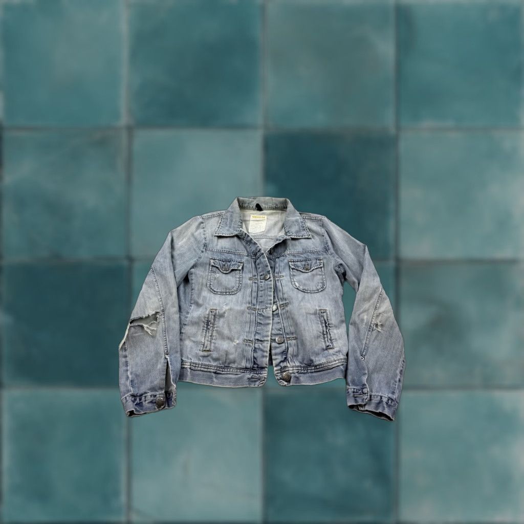 J.Crew J.Crew Denim Jacket Women's Medium Light Wash Distressed Cropped Trucker Size 32" / US 10 / IT 46 - 1 Thumbnail