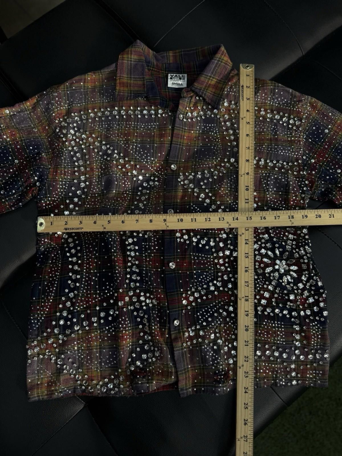 Vale Valley Dreams Full Crystal Stone Flannel Size (S) New Size US S / EU 44-46 / 1 - 9 Thumbnail