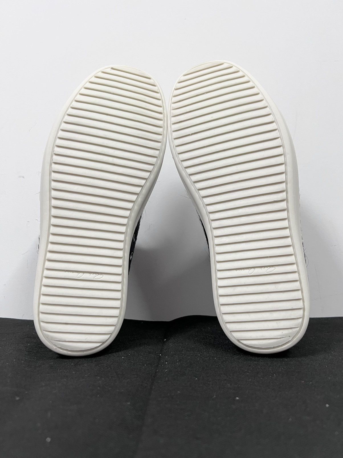 Rick Owens Rick owens 21fw pony hair ramones low sneakers Size US 6.5 / EU 39-40 - 9 Thumbnail