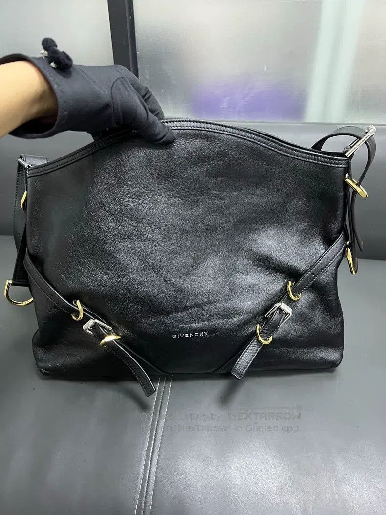Givenchy Givenchy Black Wax Cowhide Voyou Handbag, Medium Size Size ONE SIZE - 2 Thumbnail