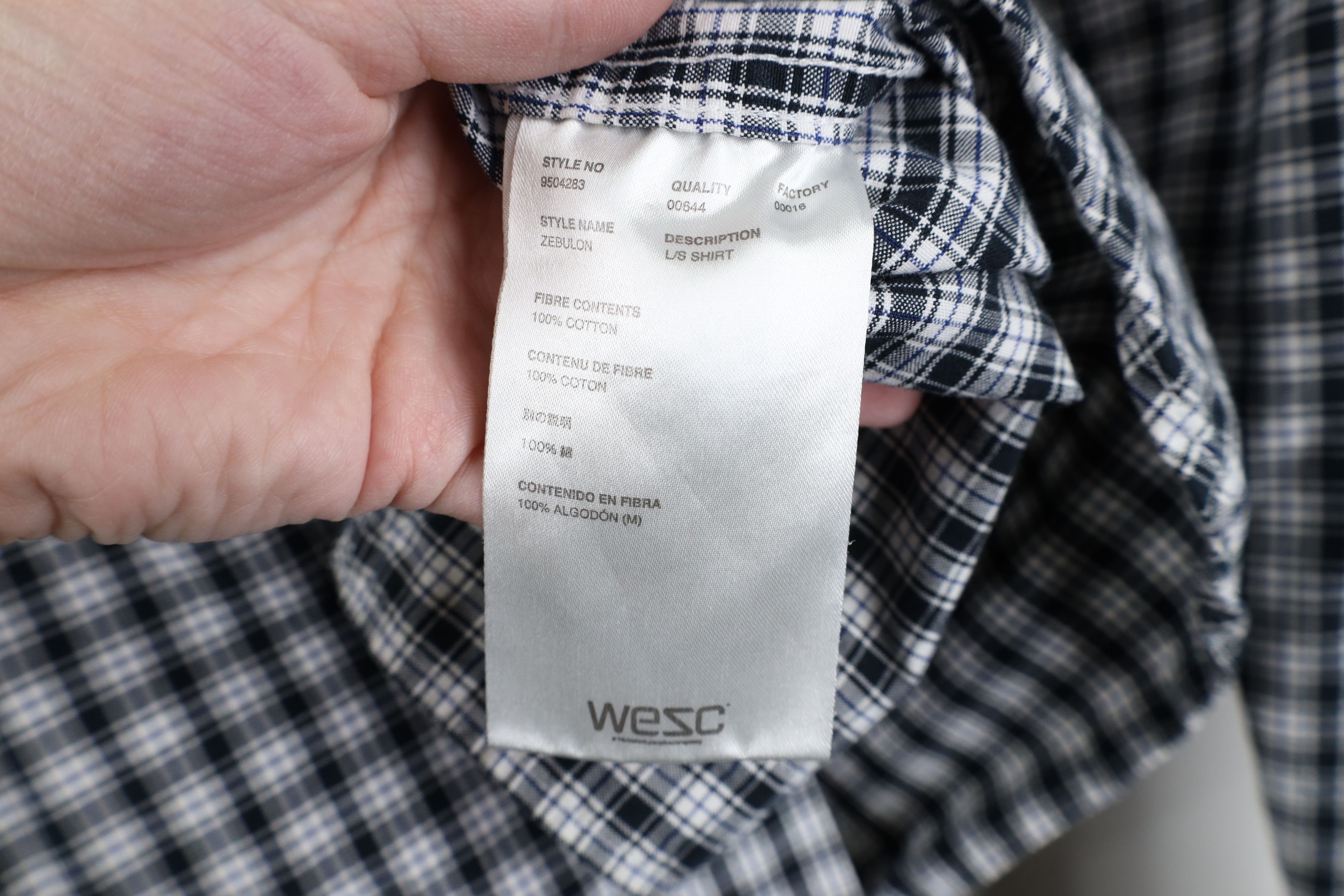 Vintage WESC Streetwear Pocket Collared Button Shirt Black Plaid Size US S / EU 44-46 / 1 - 10 Thumbnail