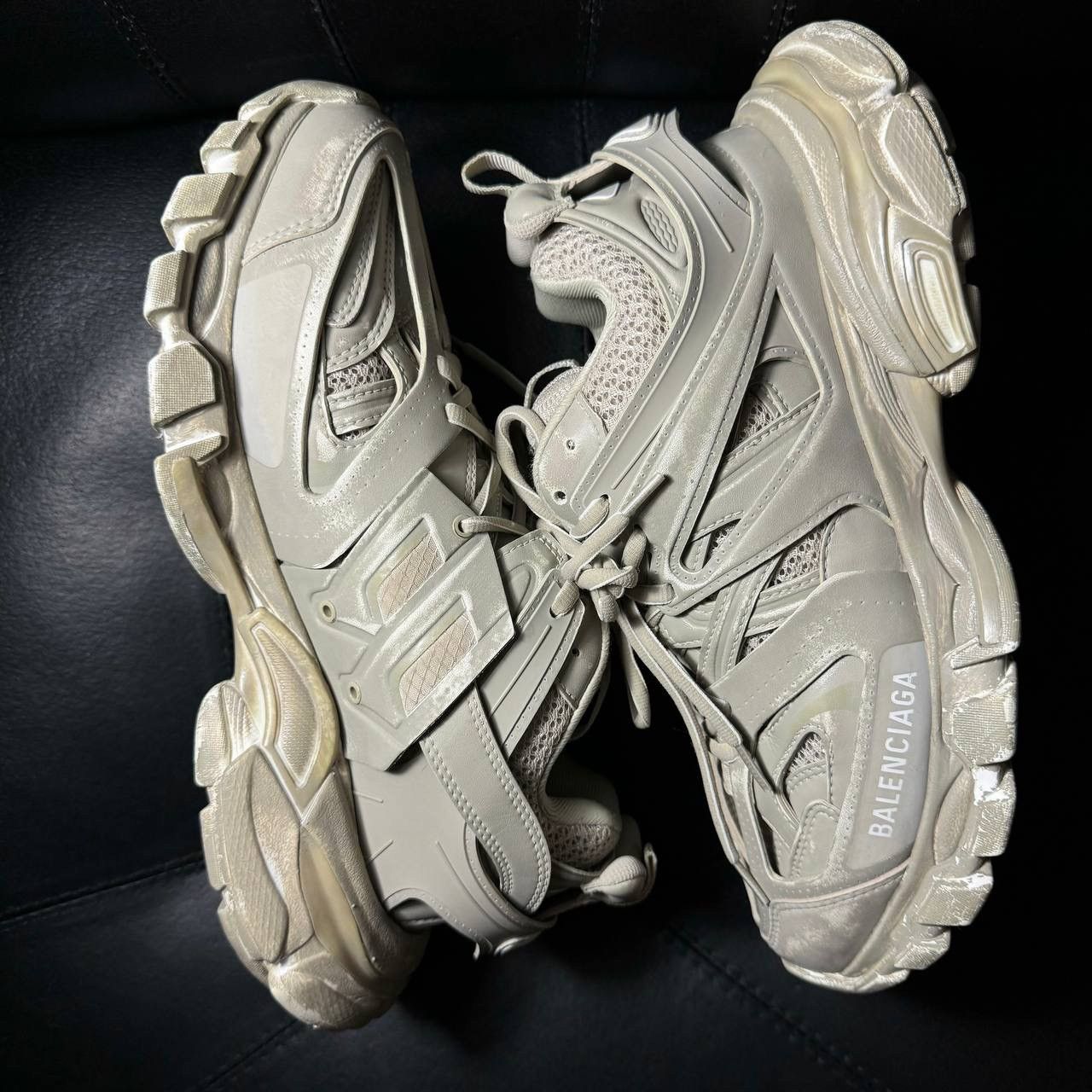 Balenciaga 40 Balenciaga track 1 Faded White Cream Size US 7 / EU 40 - 5 Thumbnail