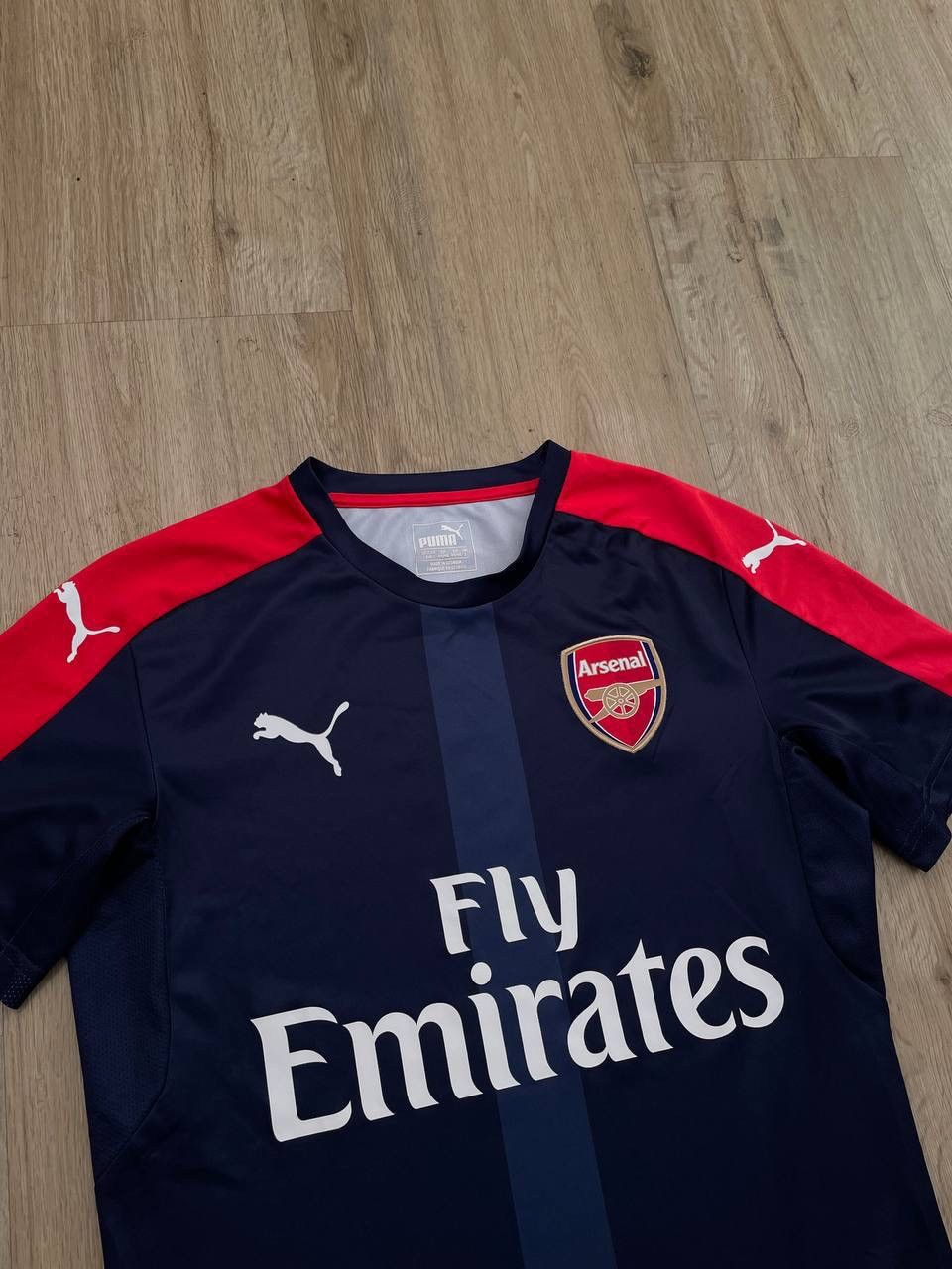 Puma Puma Arsenal London football soccer jersey size S men's Size US S / EU 44-46 / 1 - 2 Thumbnail