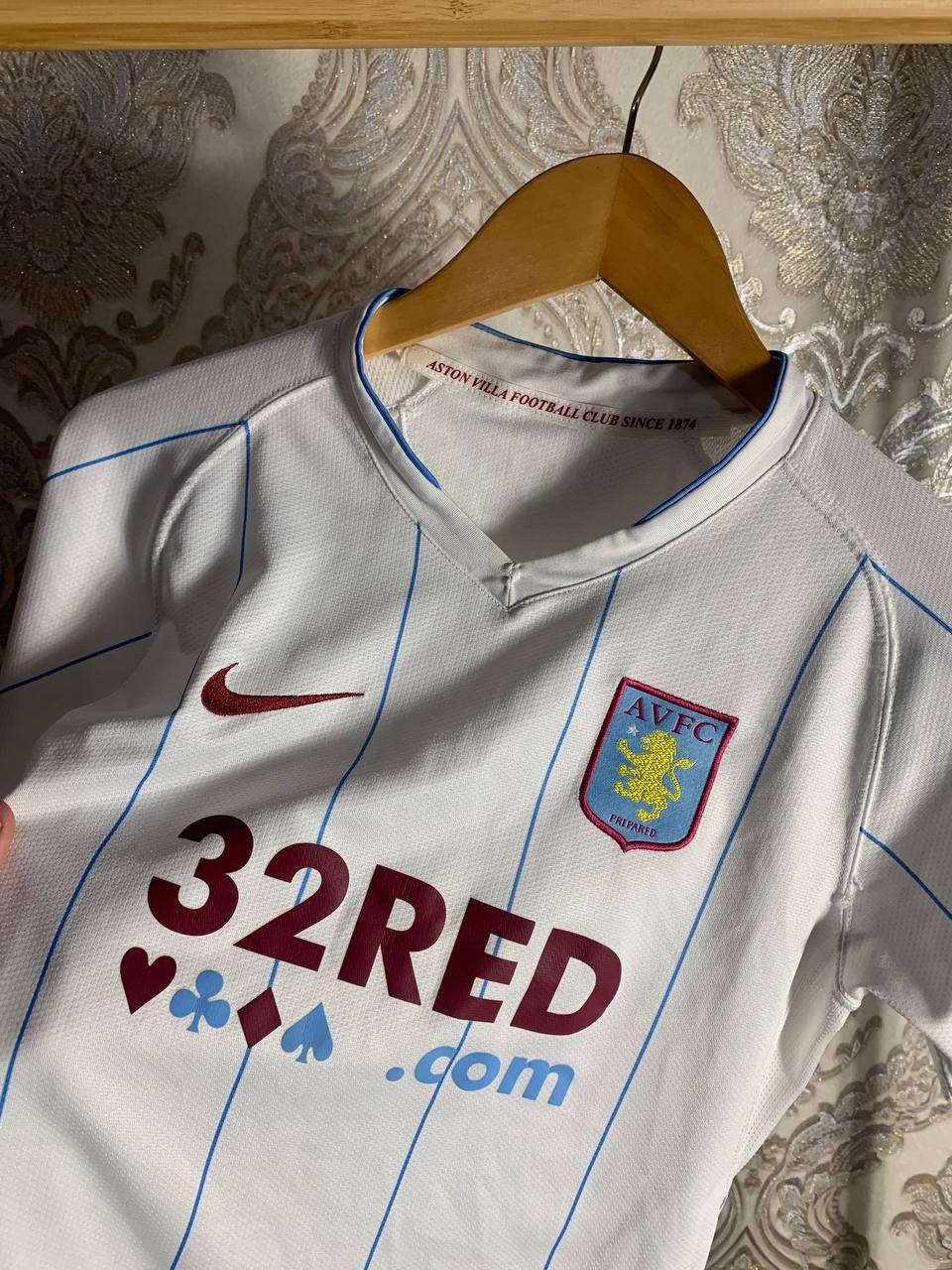 Nike × Vintage VERY RARE NIKE FC ASTON VILLA ENGLAND SOCCER JERSEY Y2K 90s Size US XS / EU 42 / 0 - 4 Thumbnail